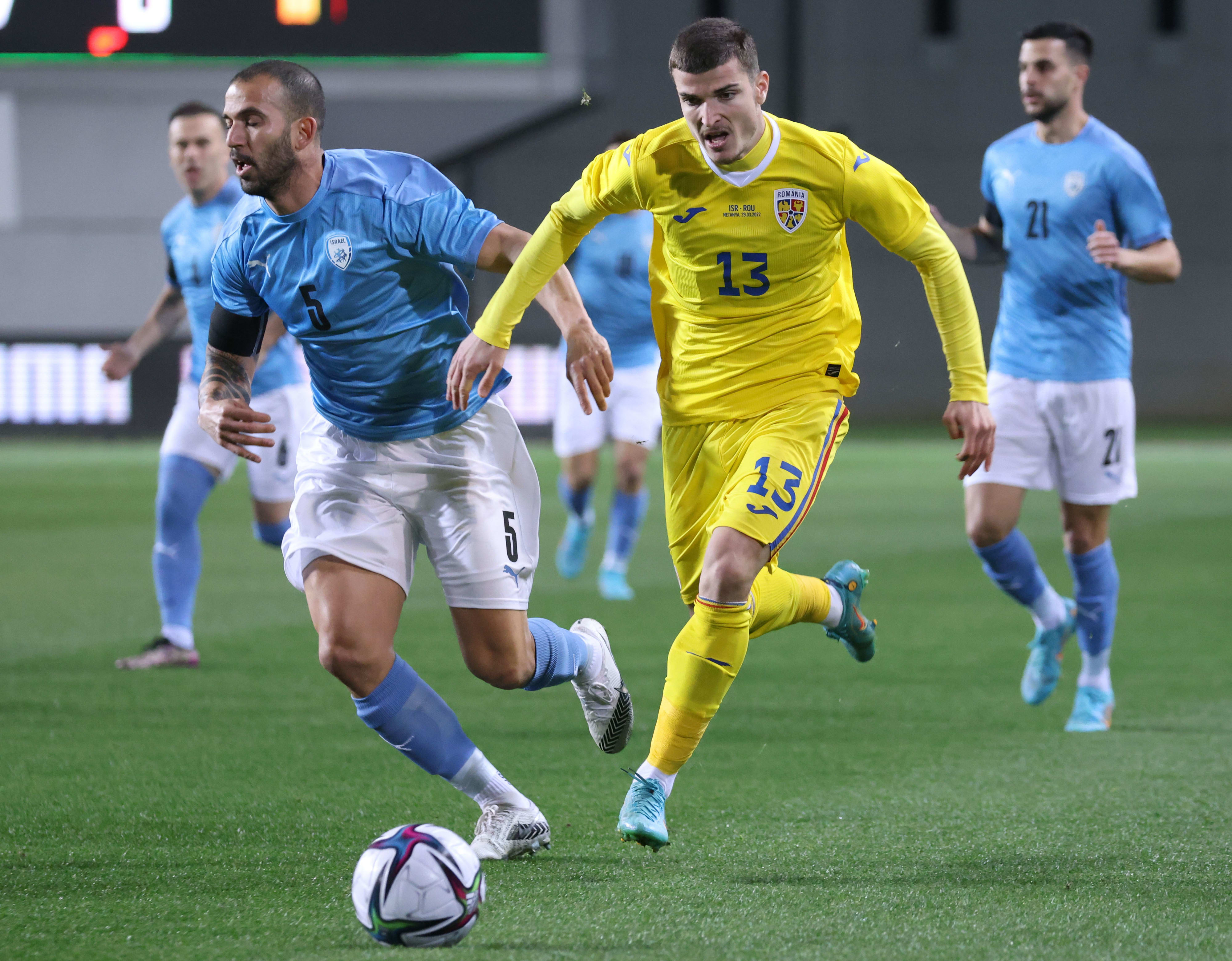 ולנטין מיחאילה, שחקן נבחרת רומניה