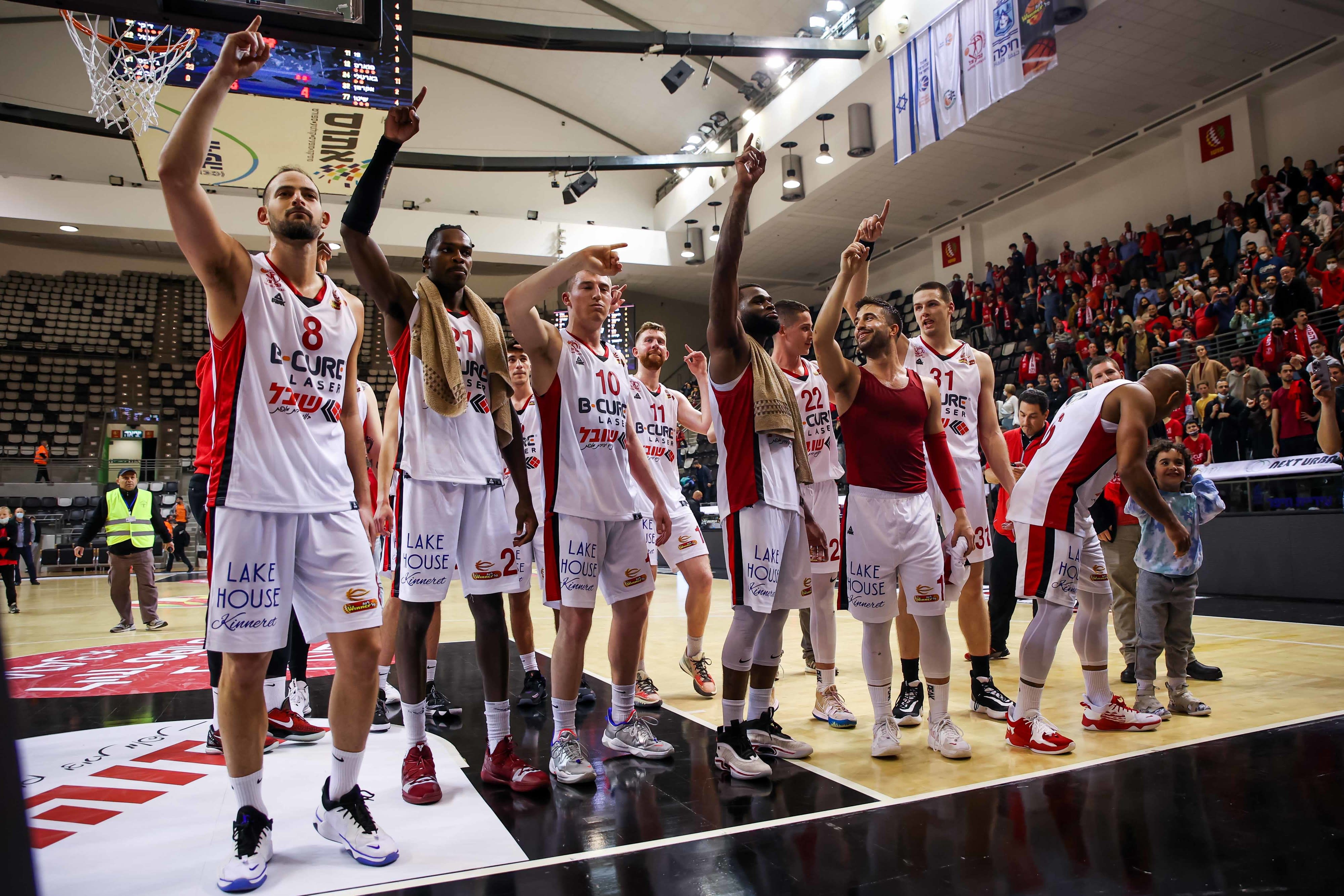 שחקני הפועל חיפה