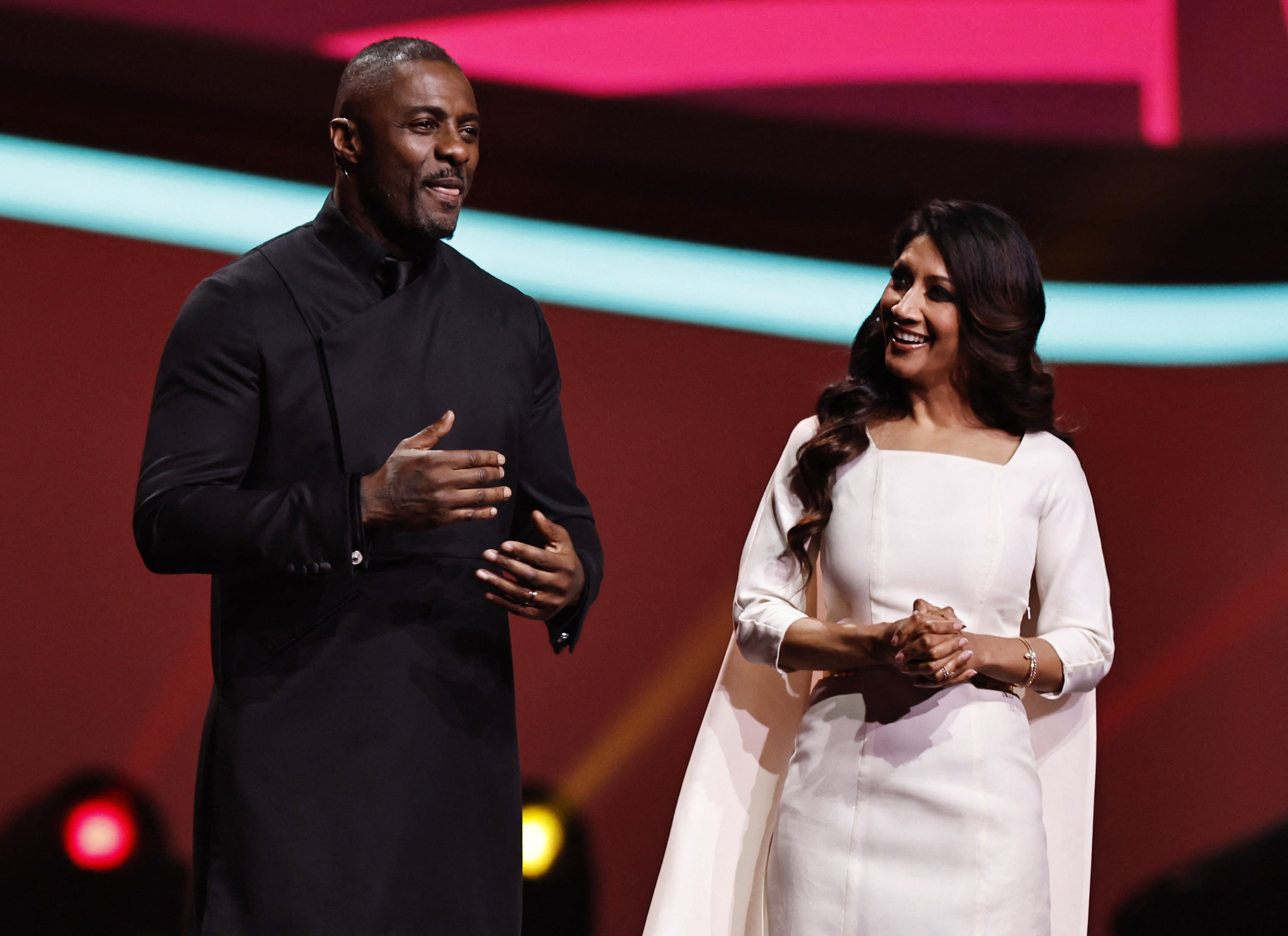 אידריס אלבה שחקן קולנוע בהגרלת פיפ