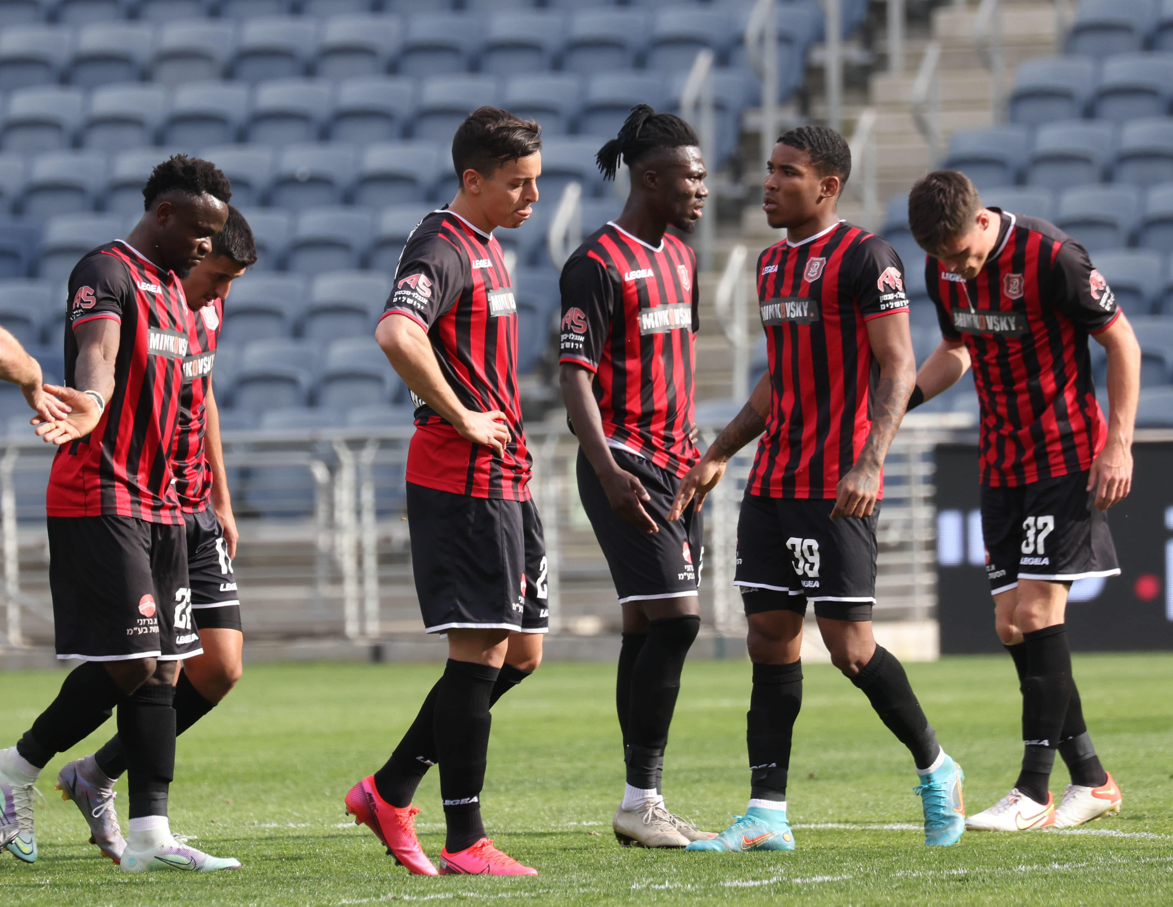 שחקני הפועל ירושלים מאוכזבים