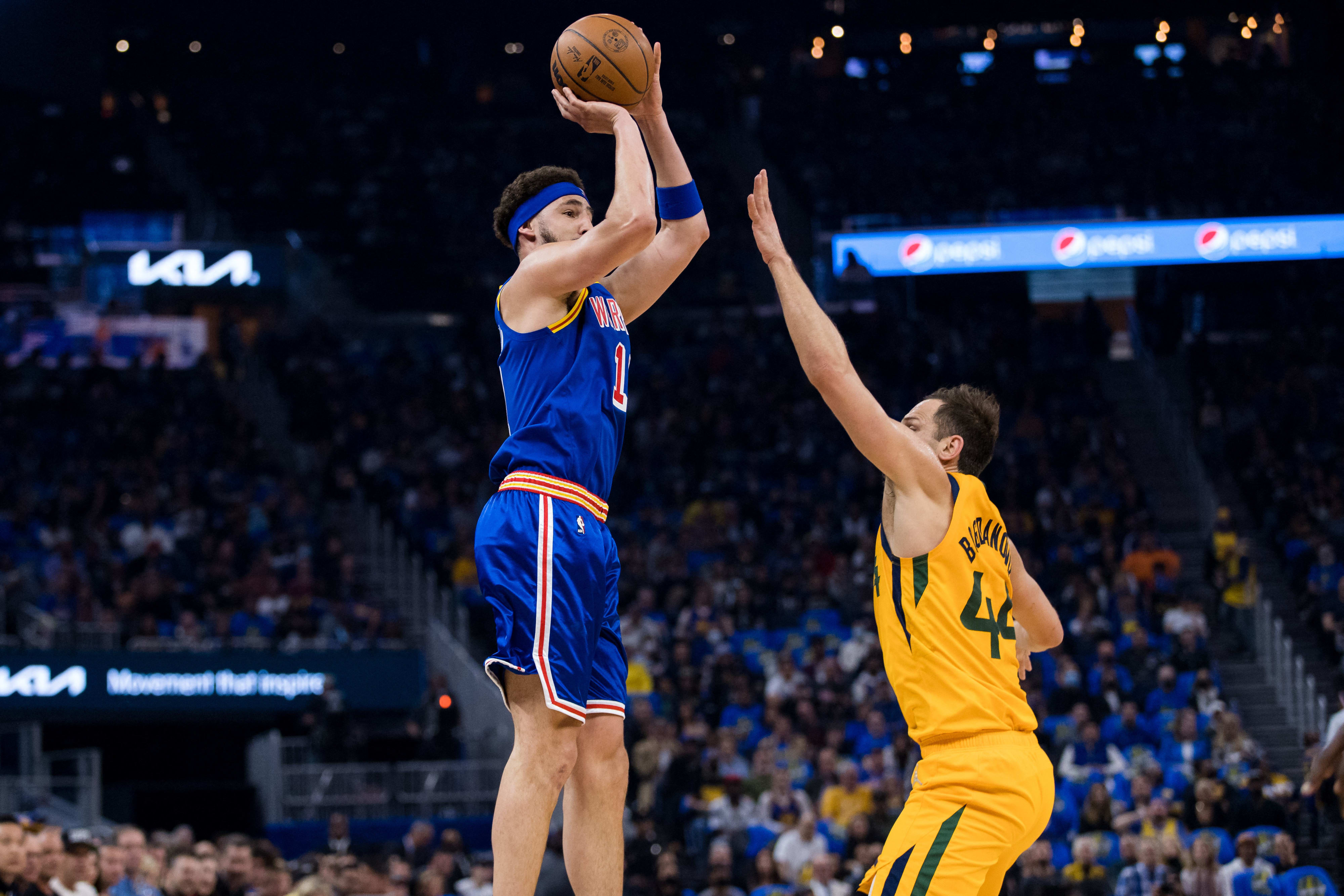 קליי תומפסון, גולדן סטייט ווריירס, מול בויאן בוגדנוביץ', יוטה ג'אז