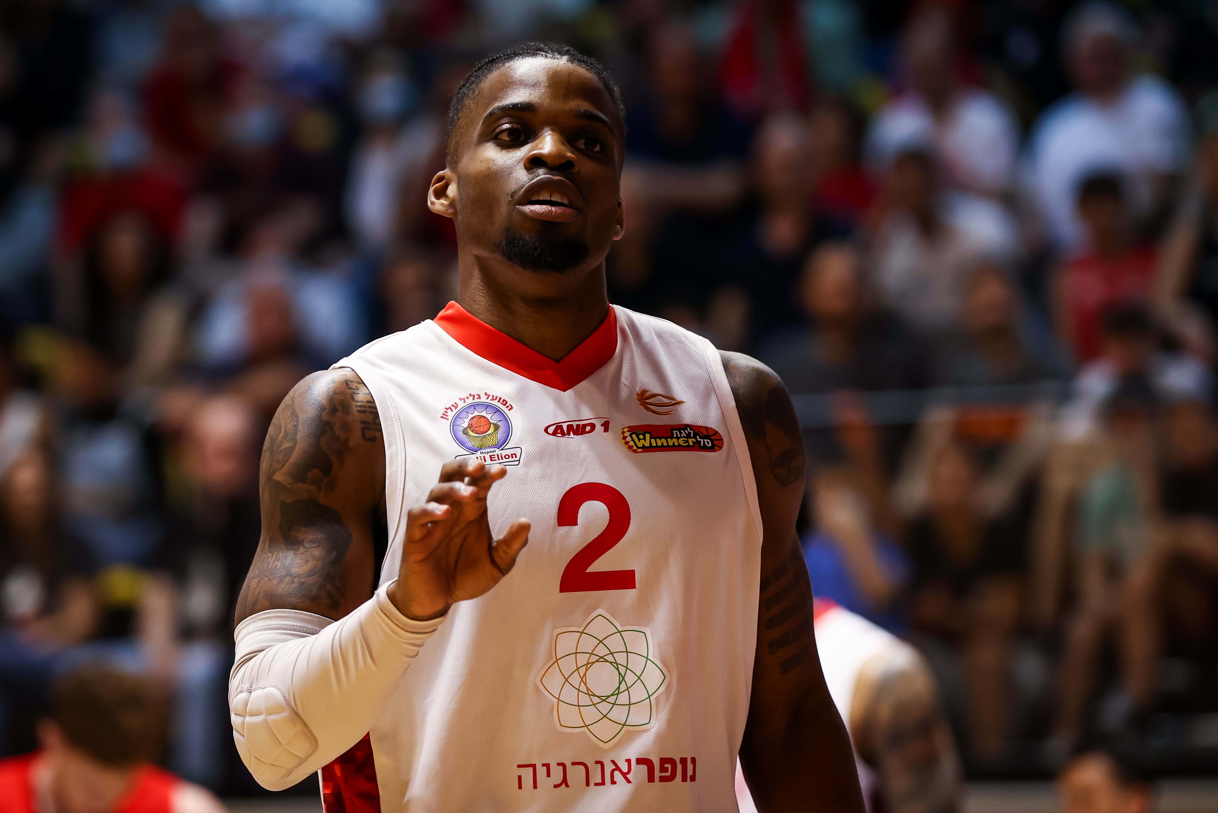 אייק  אייריבו, שחקן הפועל גליל עליון