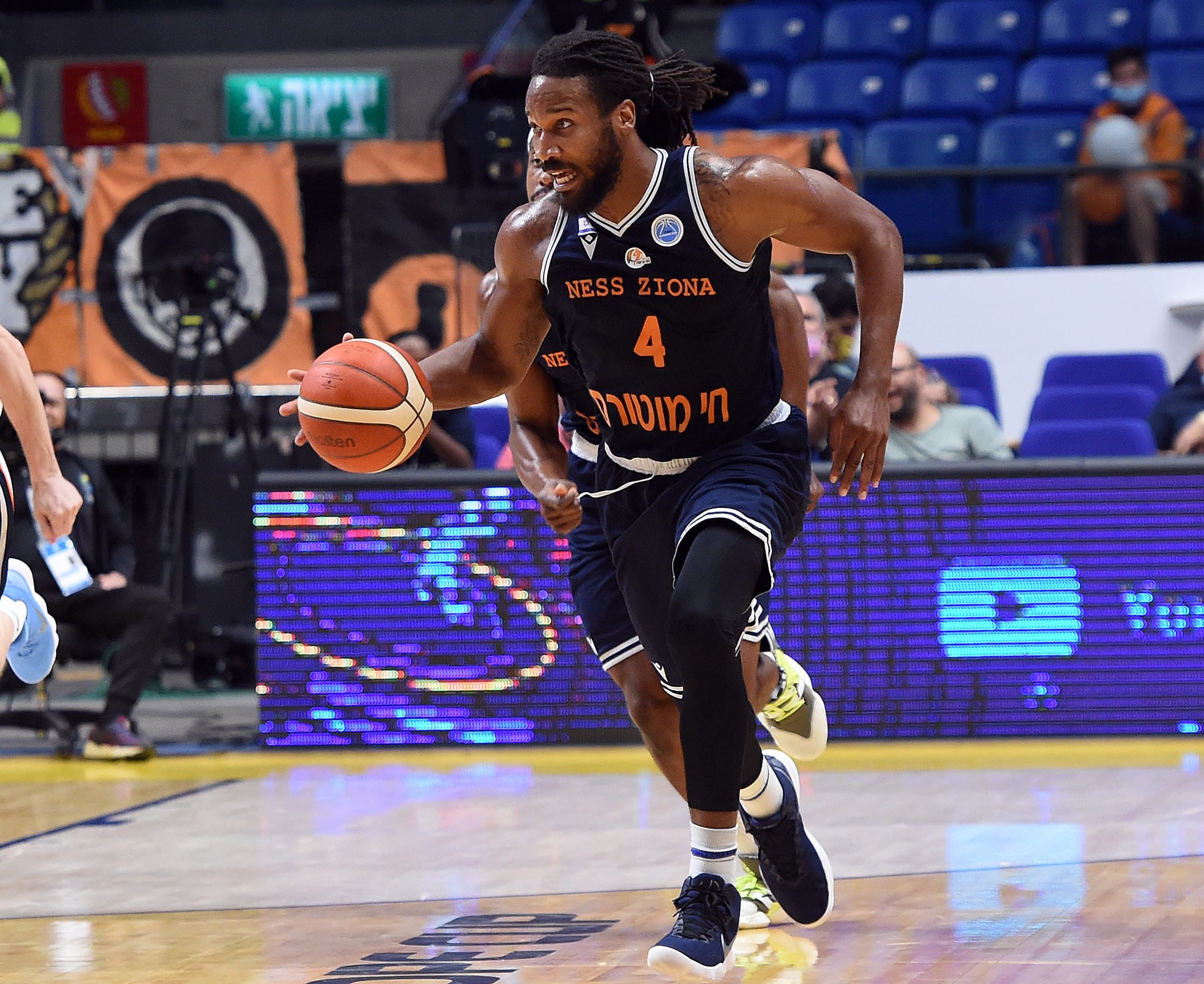 וויין סלדן, עירוני נס ציונה