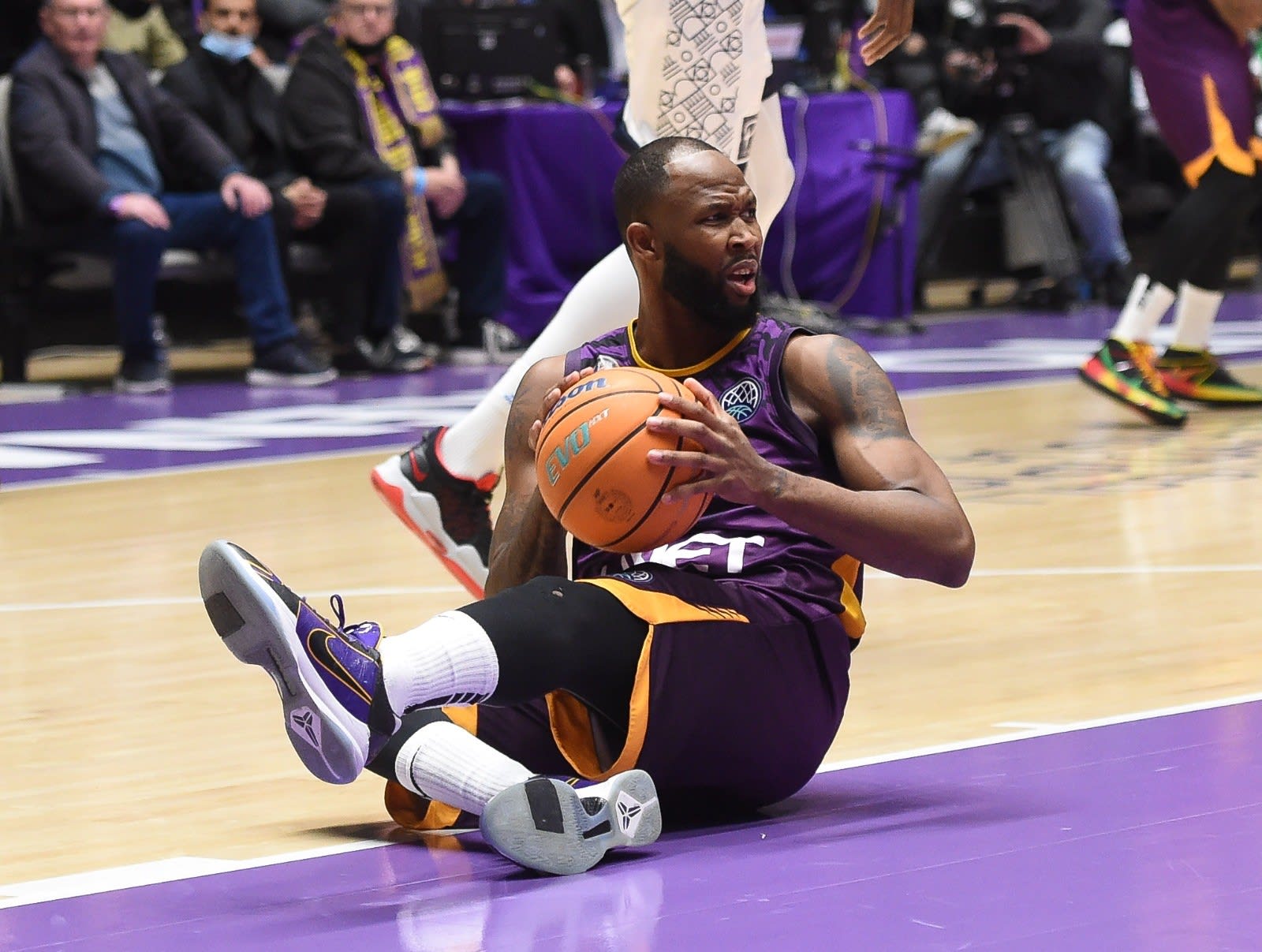 Chris Johnson, Hapoel Holon