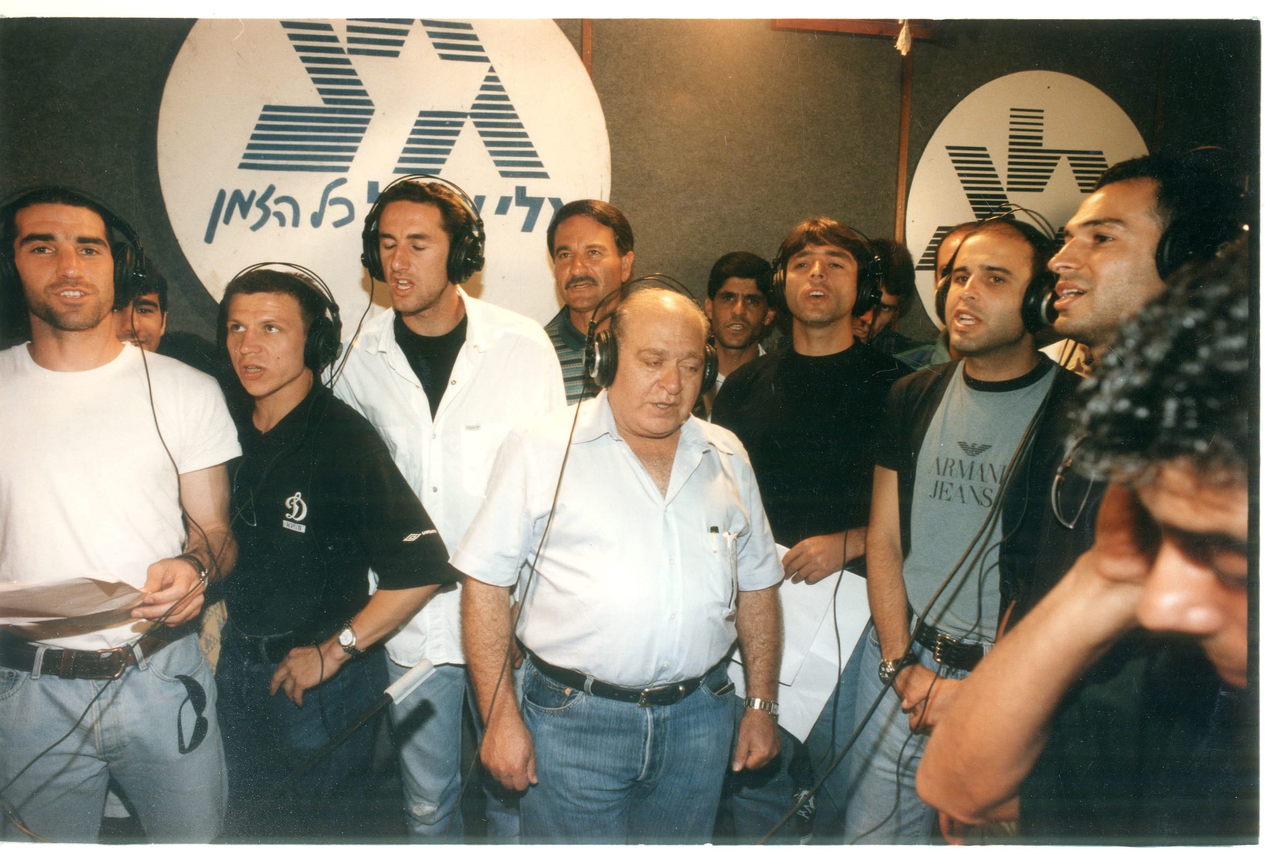 יואב יצחק ניר סביליה יוסי אבוקסיס אלי אוחנה אישטוון פישונט אלי כהן השריף משה דדש דוד אמסלם ז'אן טלסניקוב איציק קורנפיין בית