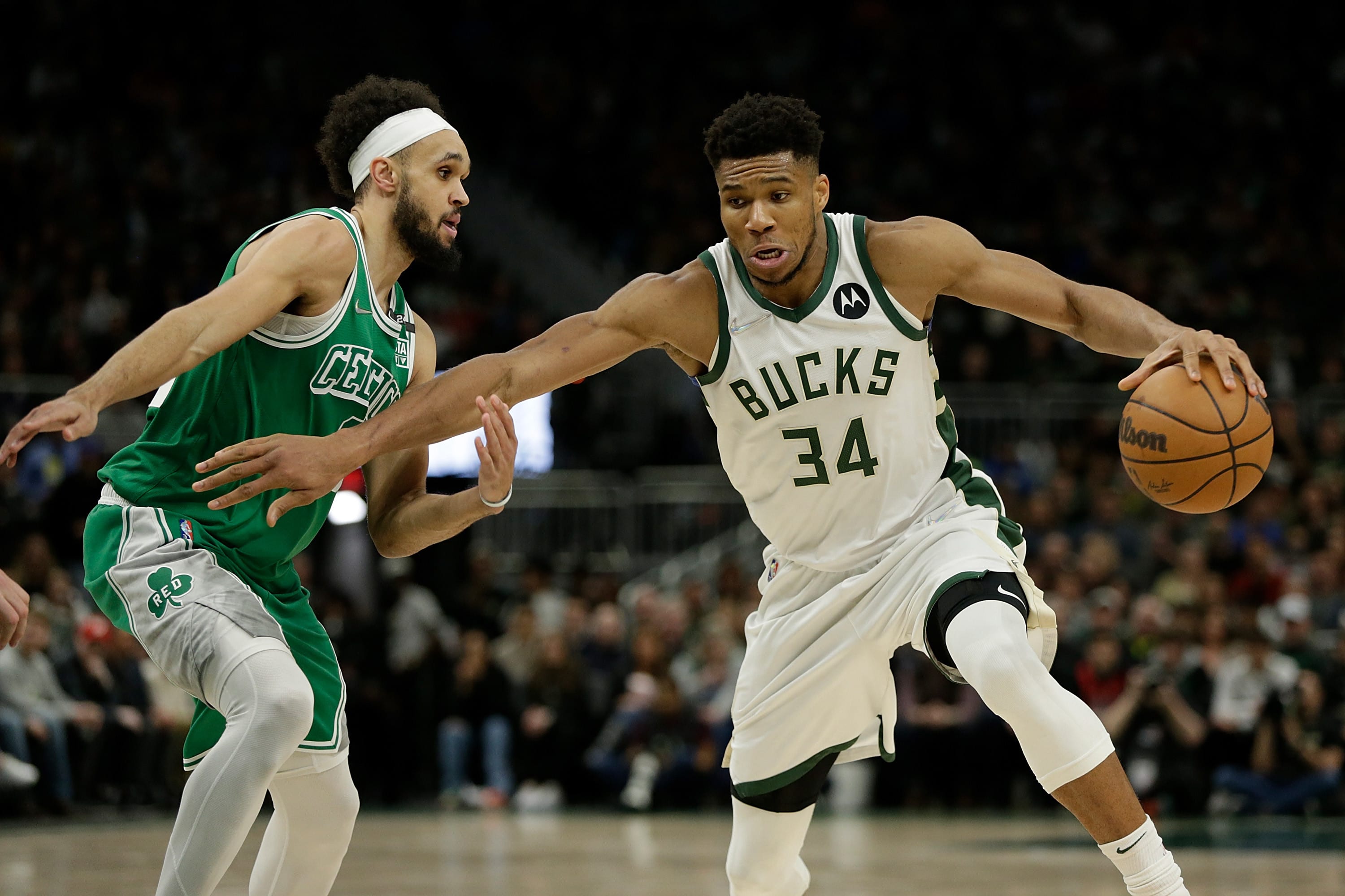 יאניס אנטטוקומפו, מילווקי באקס מול בוסטון סלטיקס