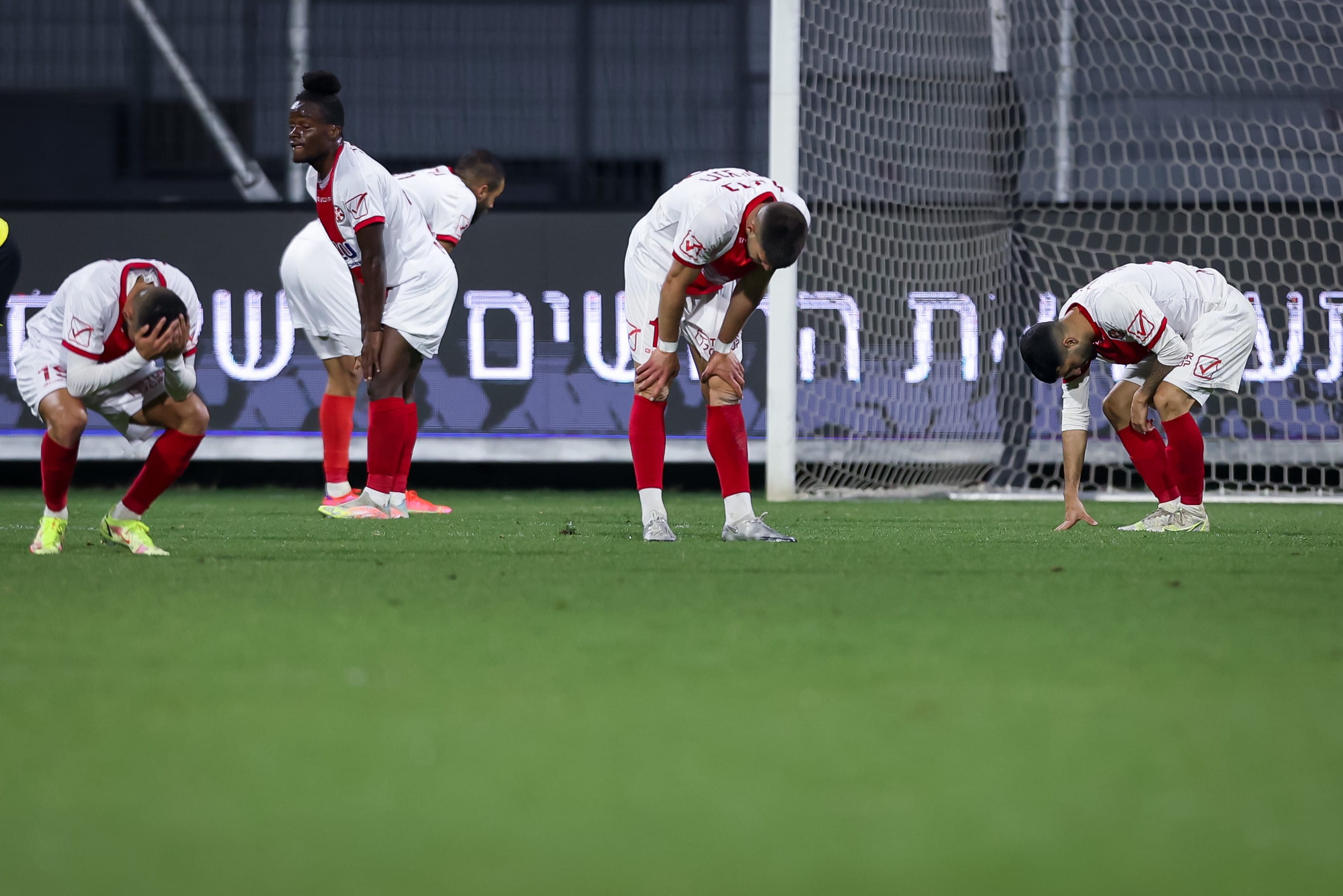 שחקני הפועל נוף הגליל