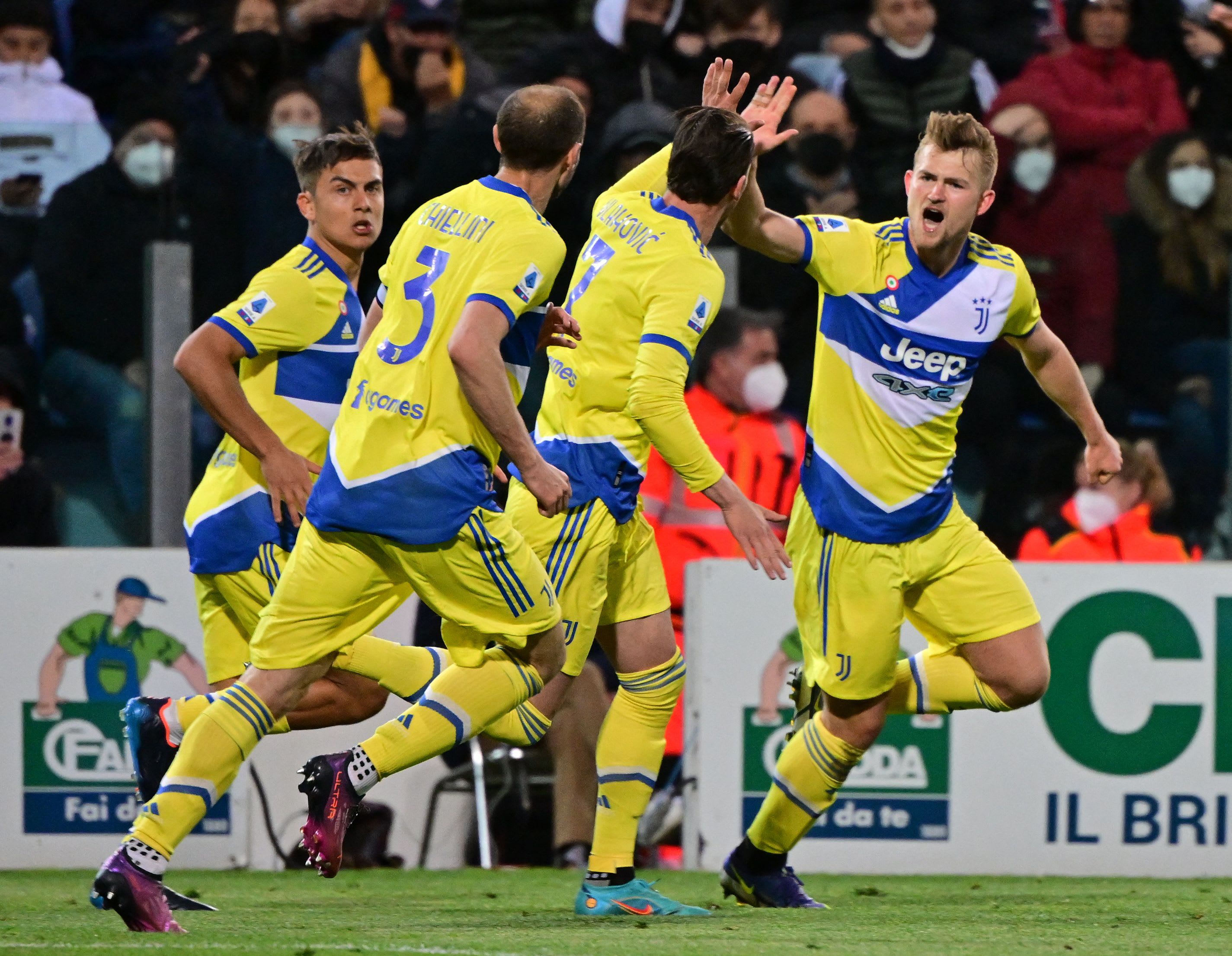 שחקני יובנטוס חוגגים
