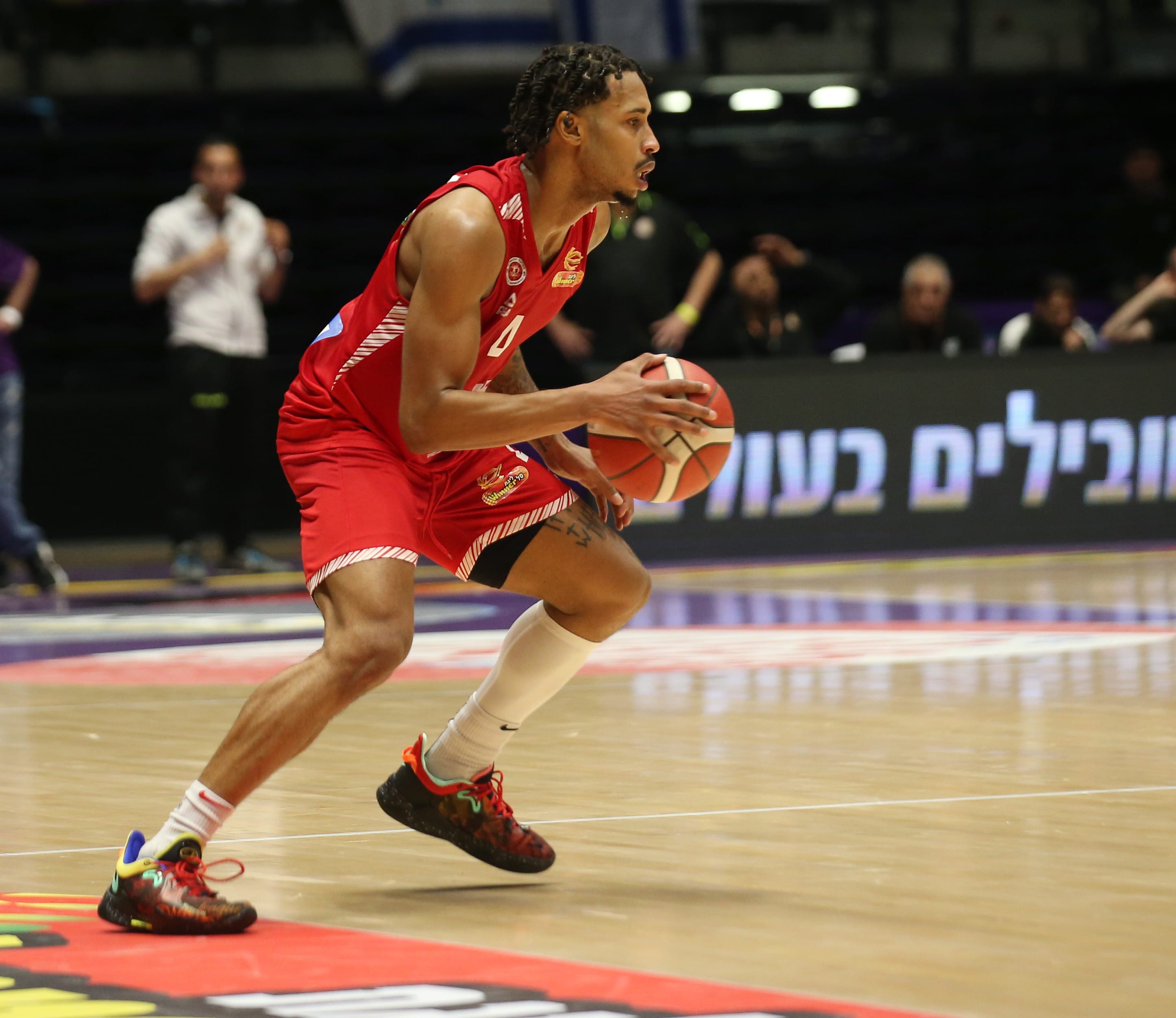 ג'יילן אדאמס שחקן הפועל ירושלים