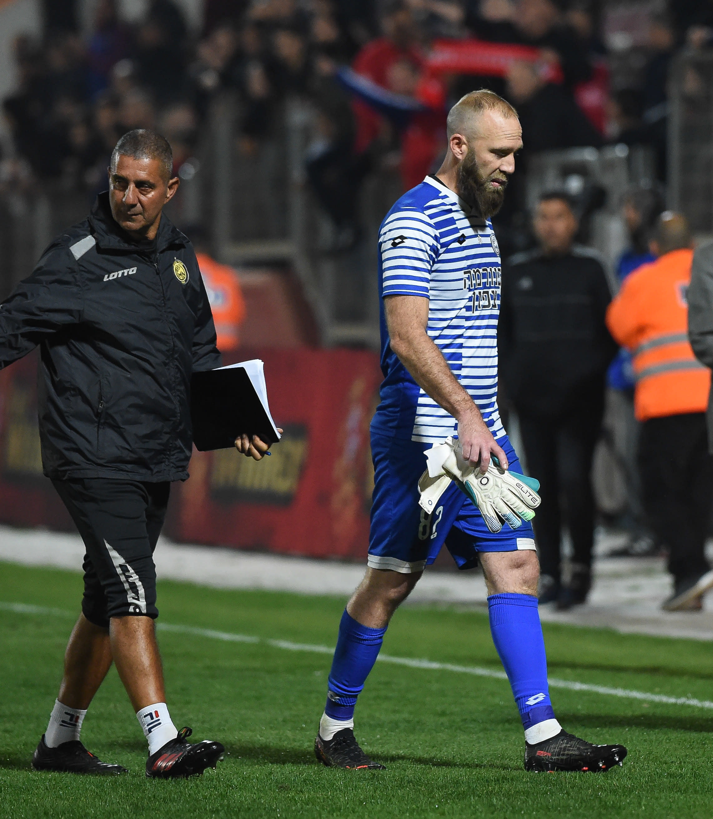 דני עמוס שוער מכבי נתניה מאוכזב