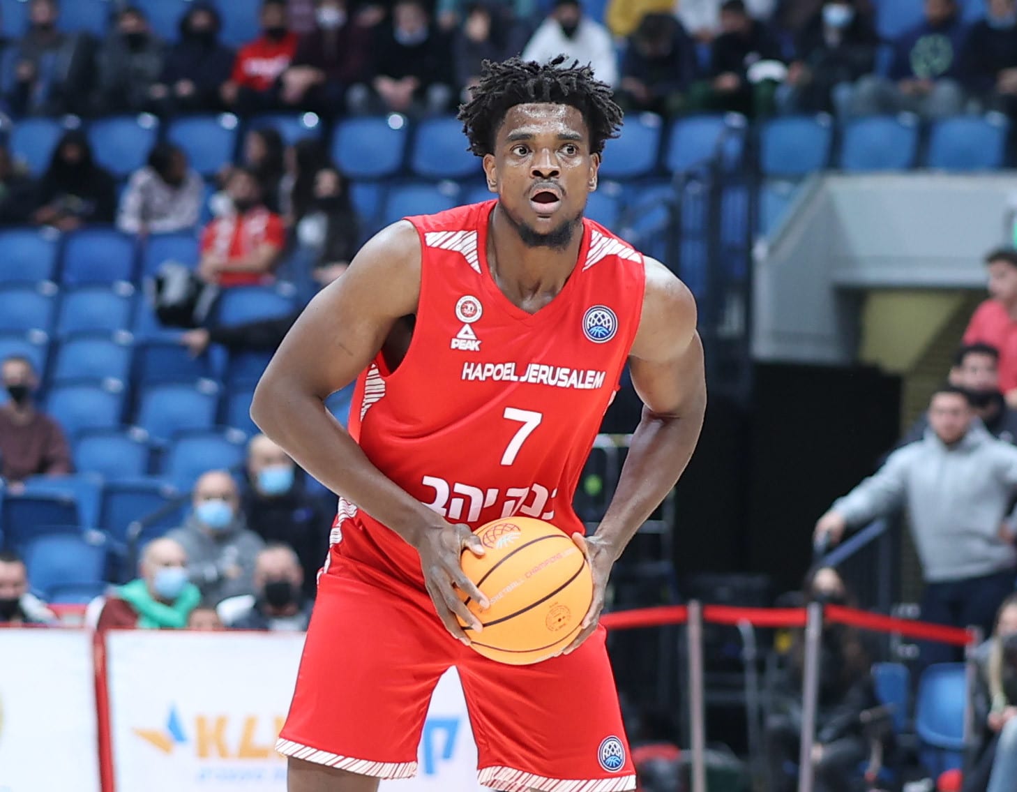 שחקן הפועל ירושלים ג'ון אגבונו