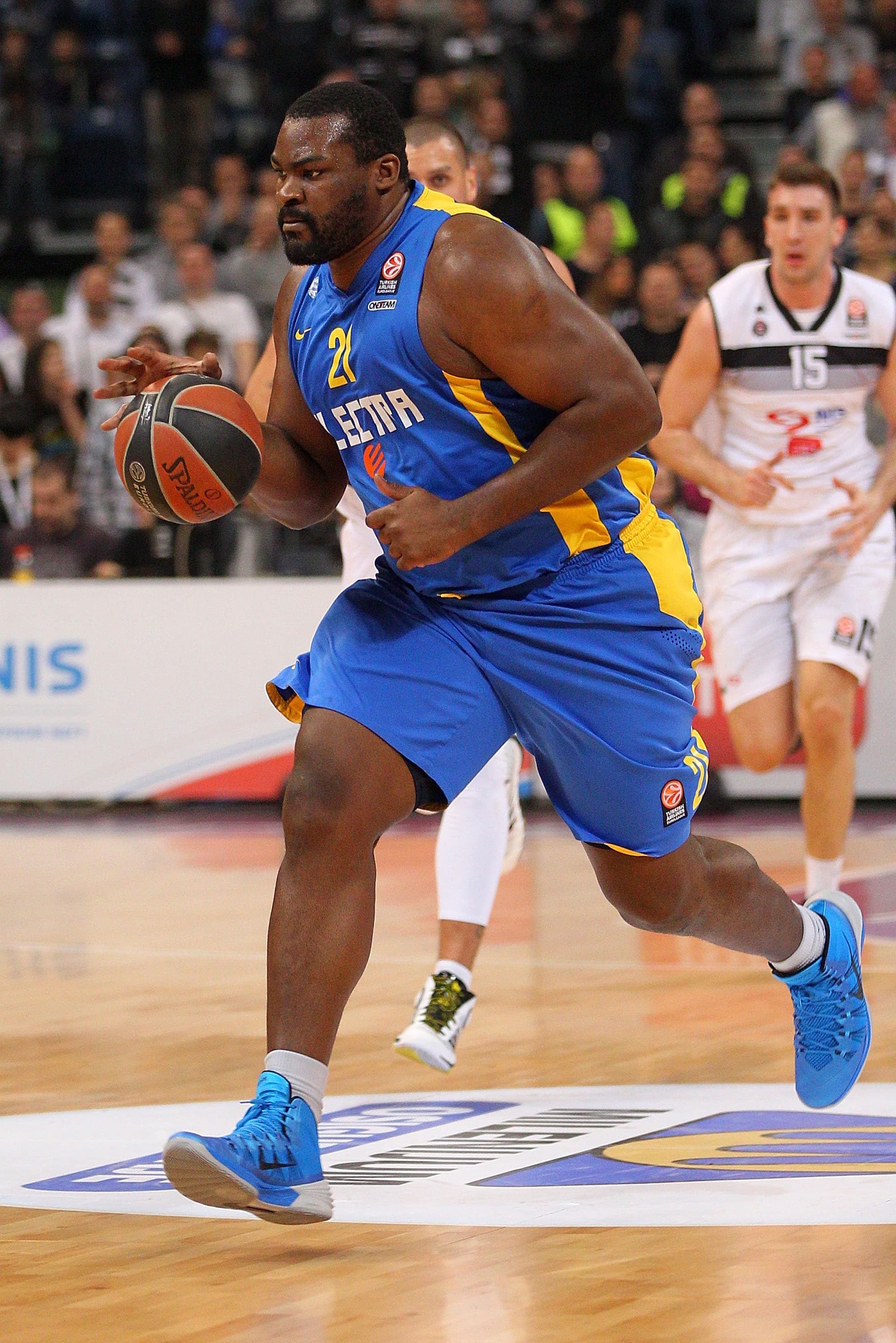 שחקן מכבי תל אביב סופוקליס שחורציאניטיס