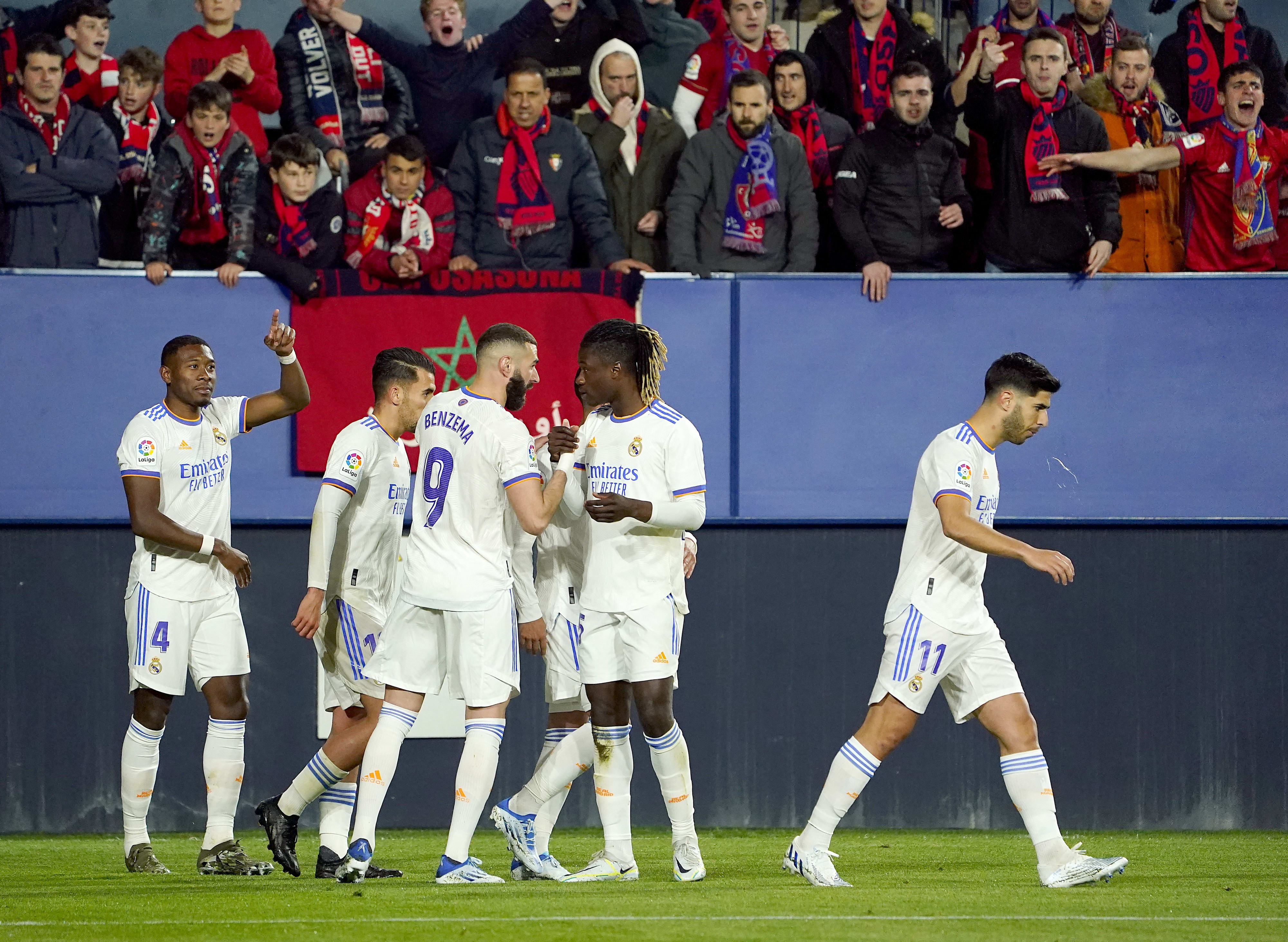 שחקני ריאל מדריד חוגגים