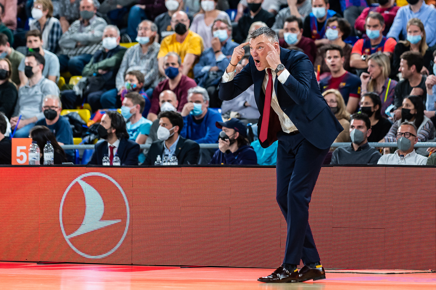 שרונאס יאסיקביצ'יוס מאמן ברצלונה