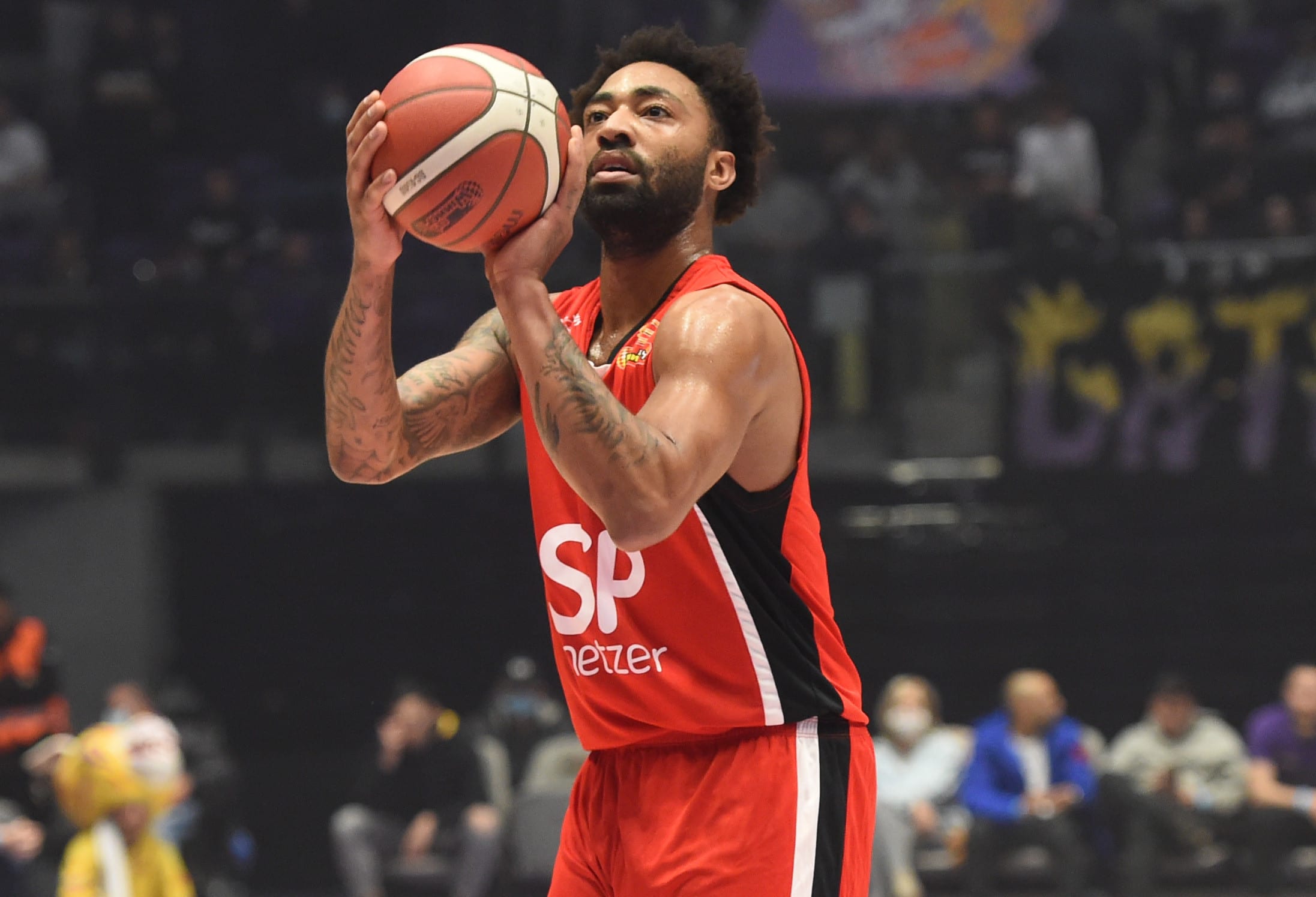 ג'יימס יאנג, שחקן הפועל תל אביב