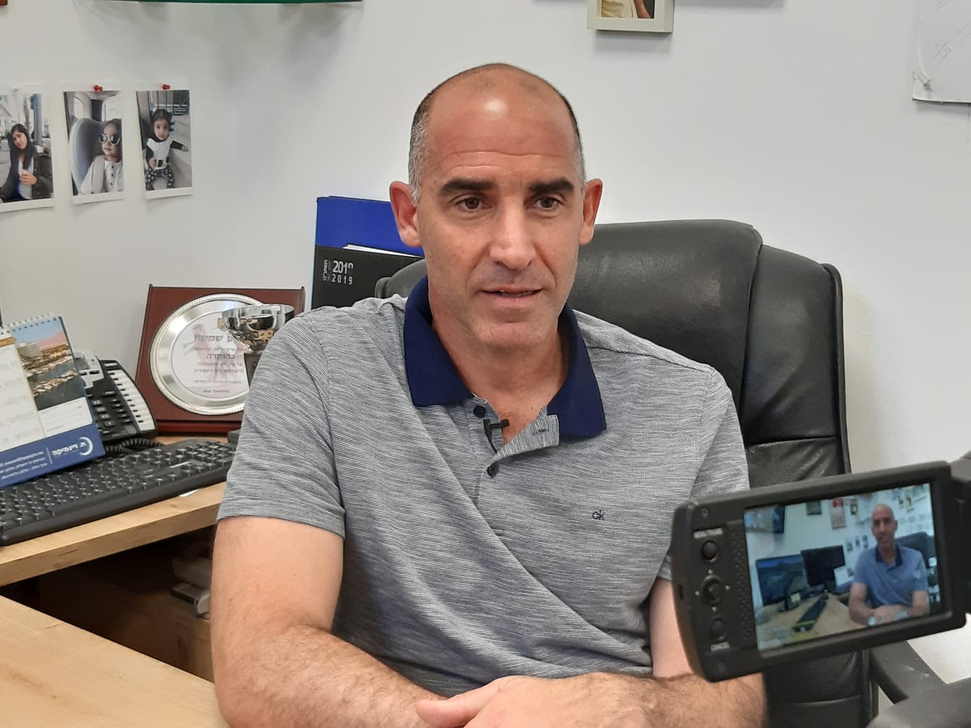 איציק קורנפיין