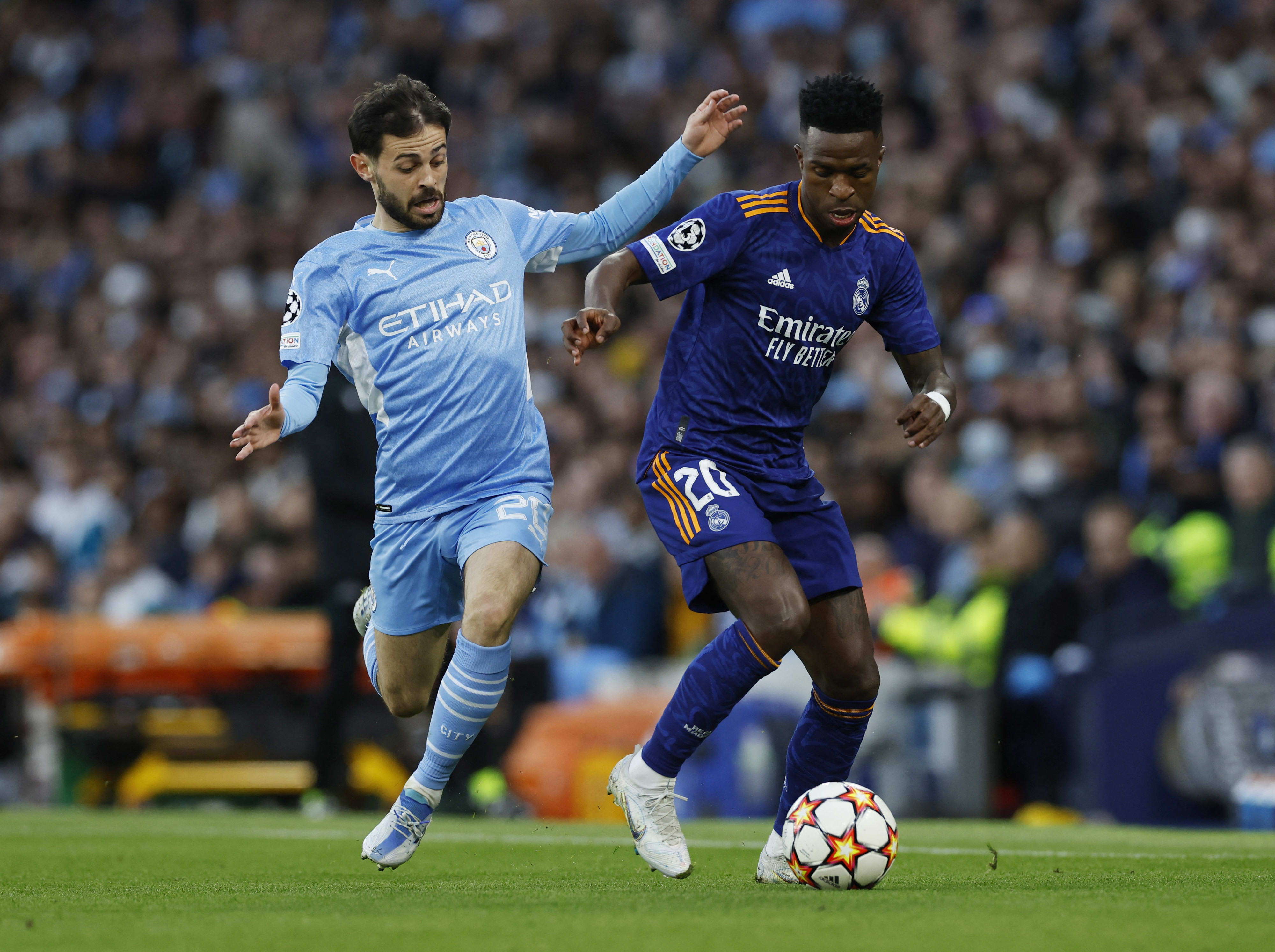 ויניסיוס שחקן ריאל מדריד מול ברנרדו סילבה שחקן מנצ'סטר סיטי