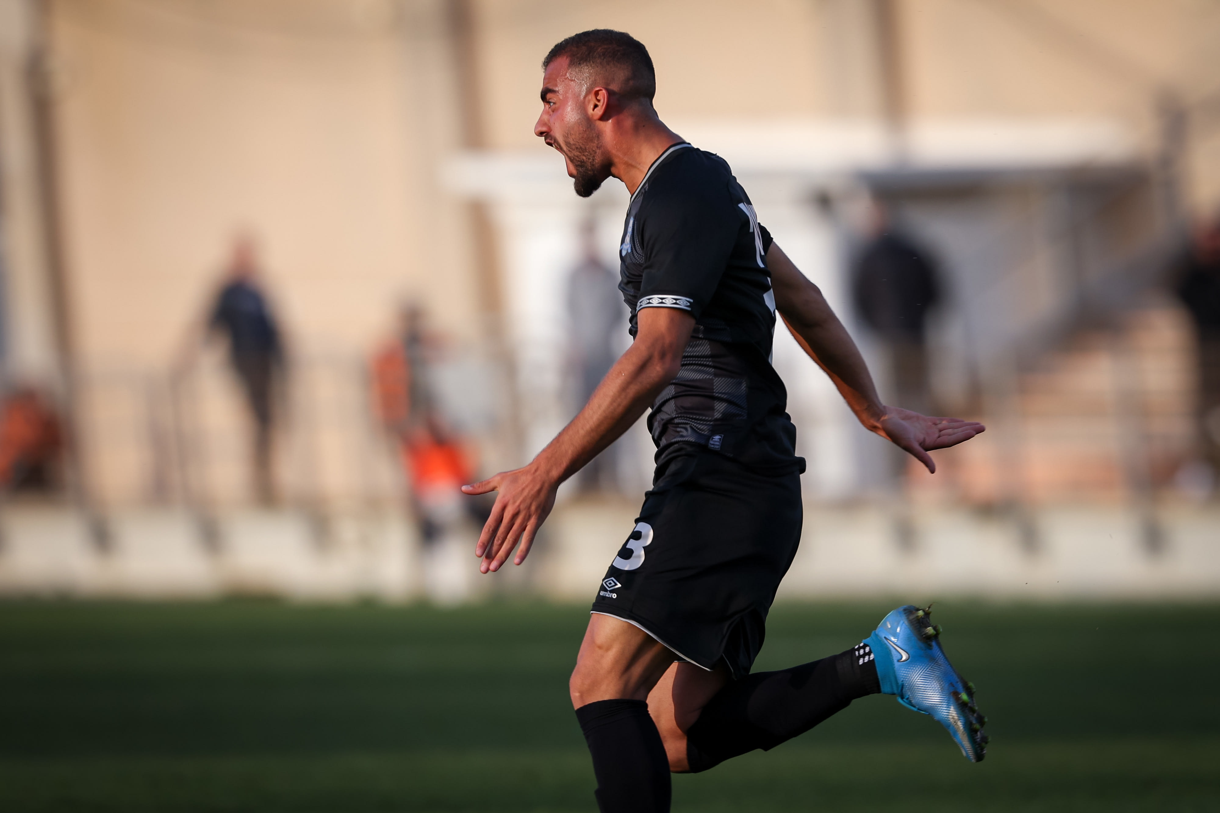 שחקן הפועל עכו דניאל מור יוסף