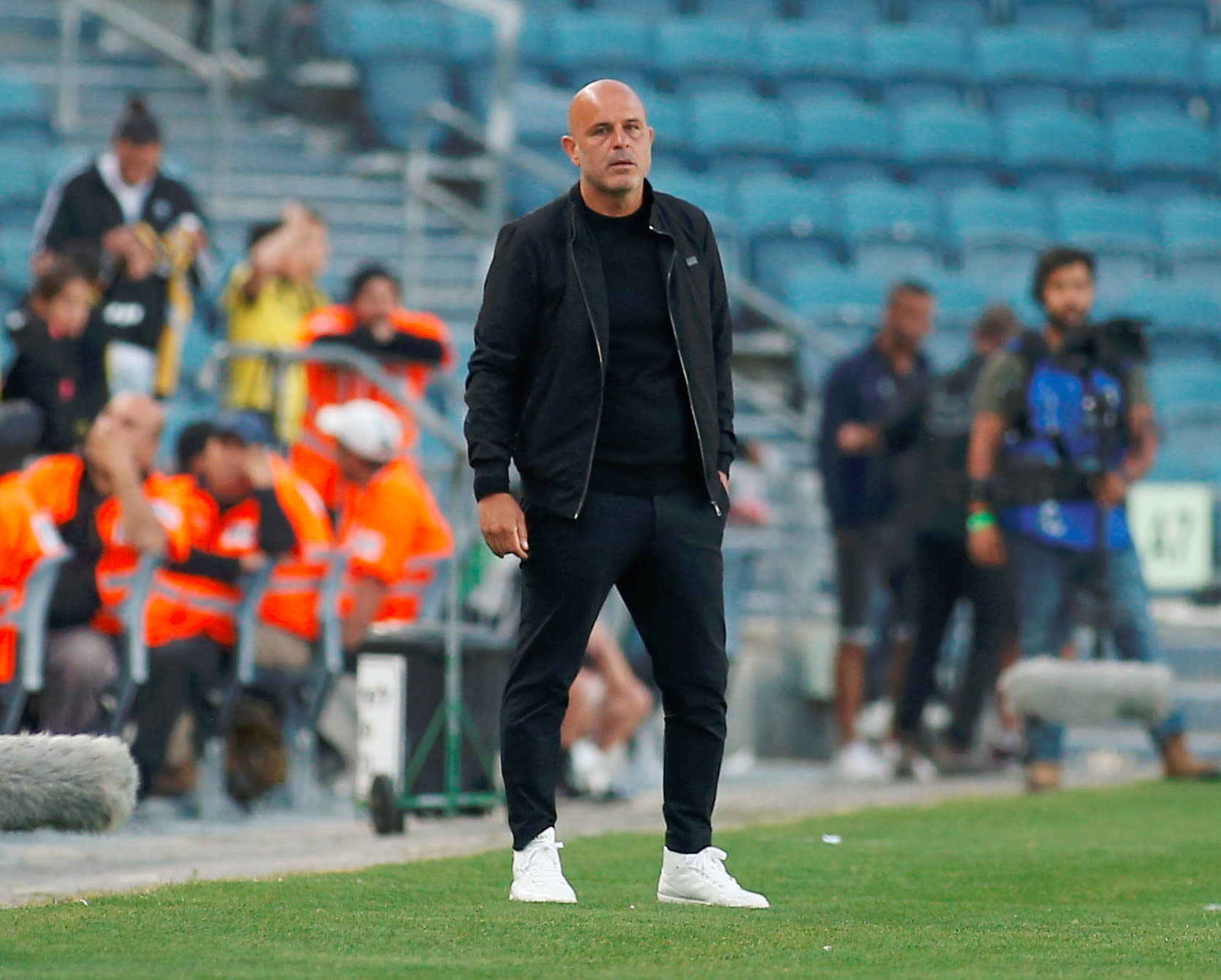 יוסי אבוקסיס מאמן בית"ר ירושלים