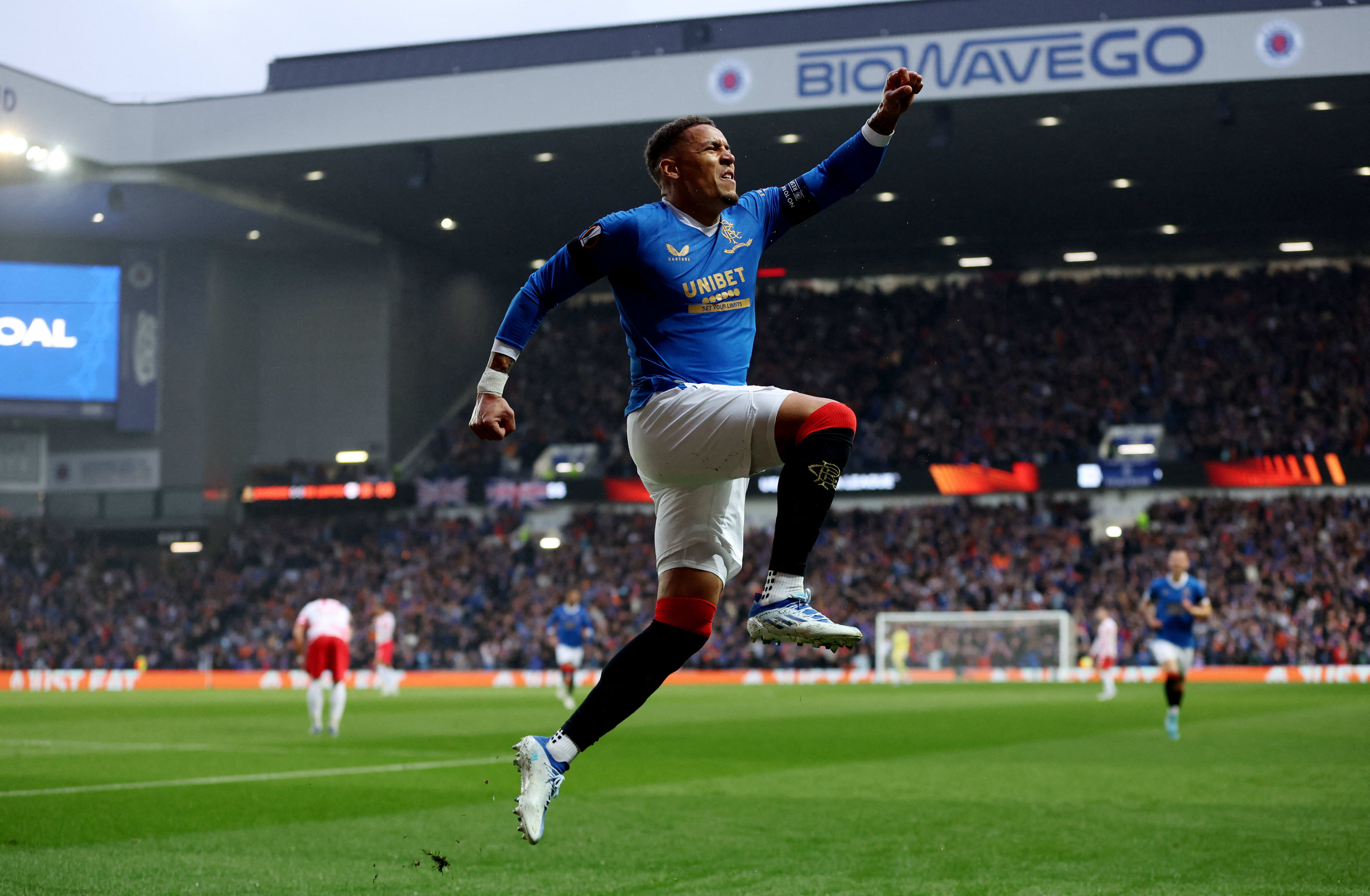 שחקן ריינג'רס ג'יימס טאבנייר