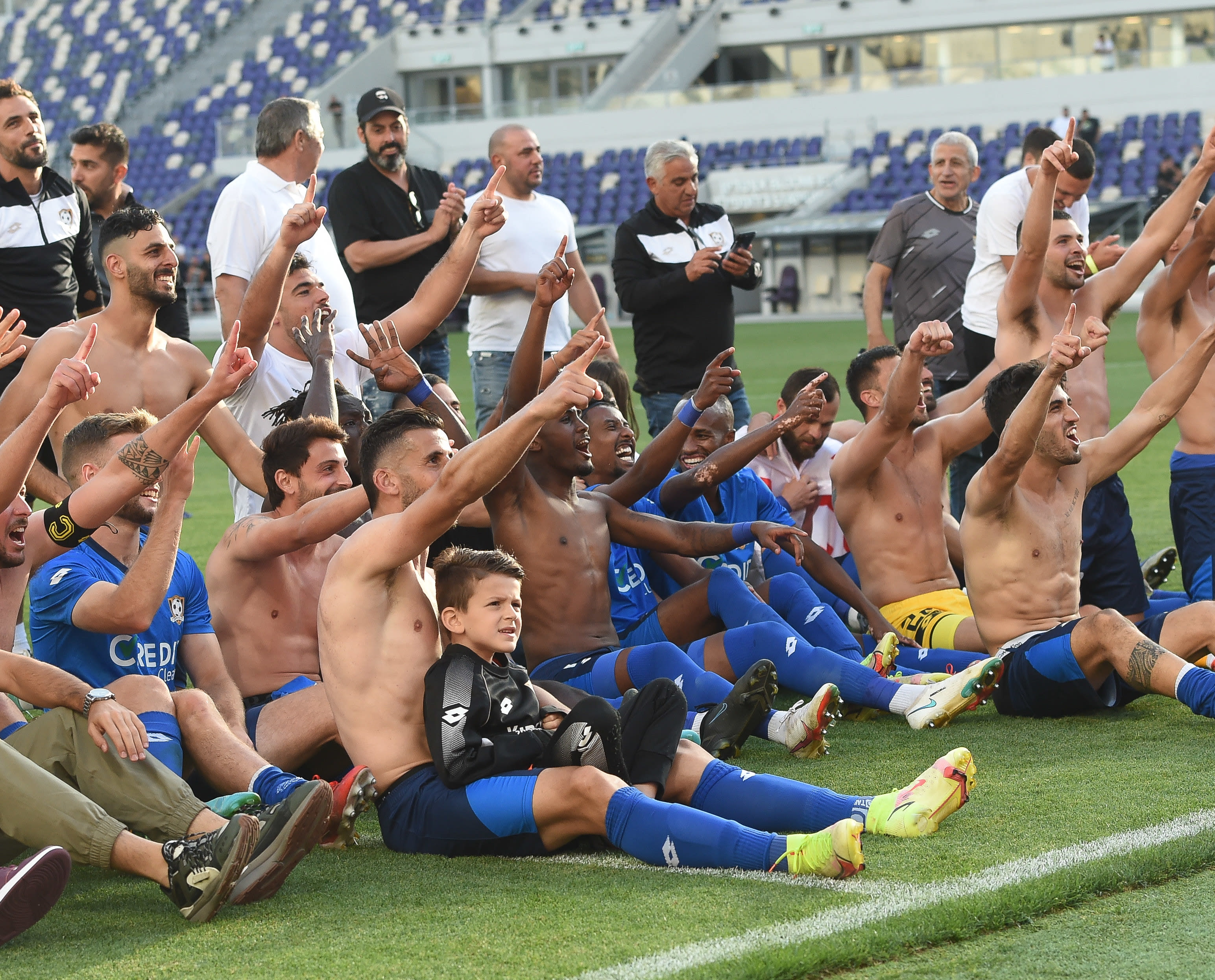 שחקני סקציה נס ציונה חוגגים