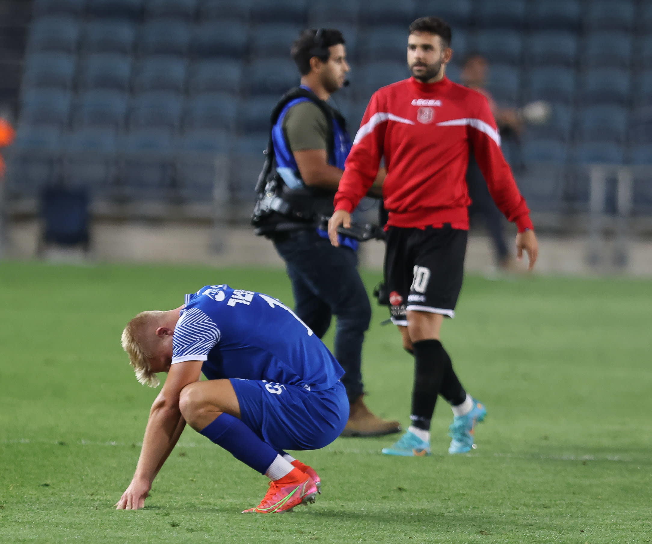 יואב הופמייסטר שחקן מכבי פתח תקוה מאוכזב