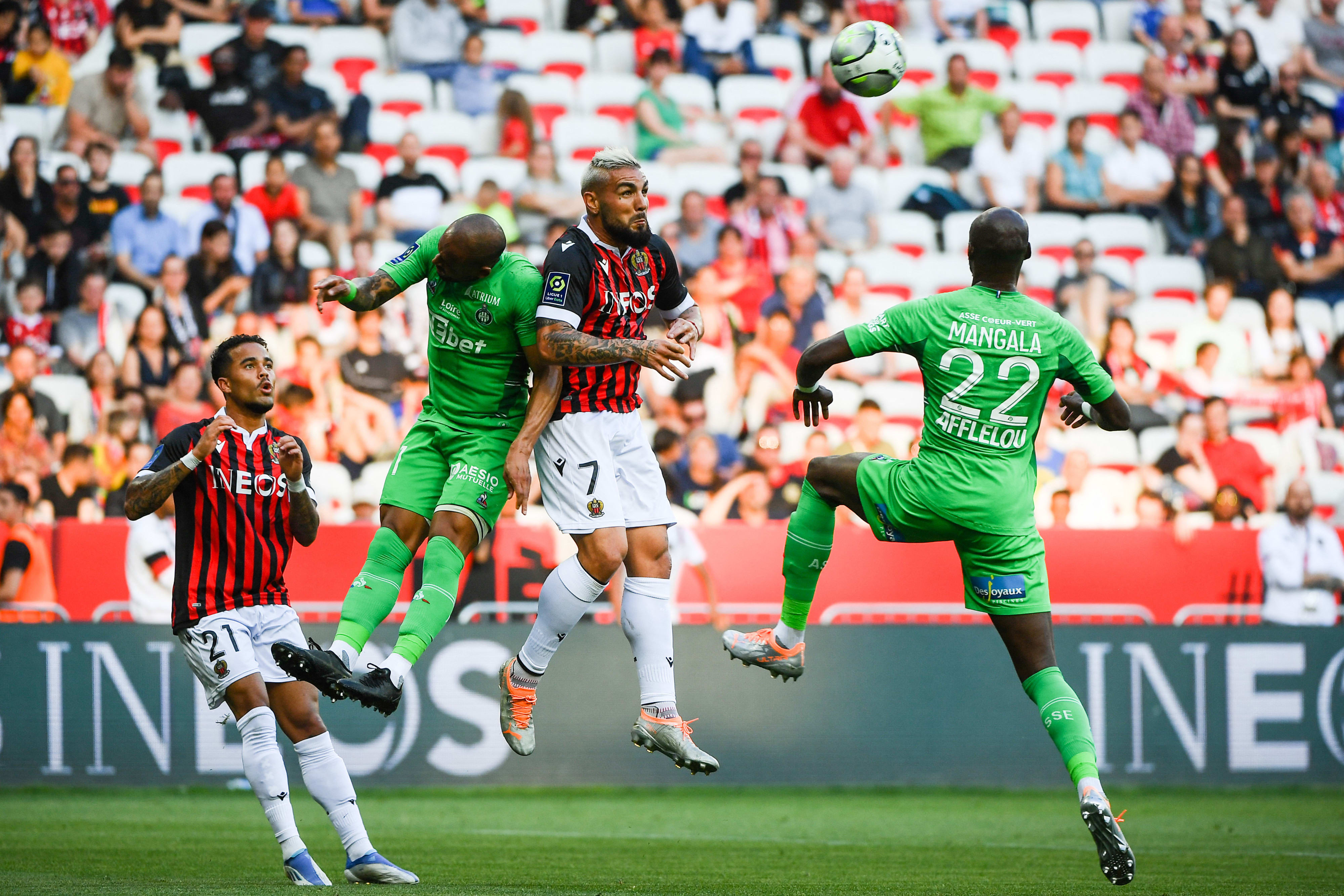 אנדי דלור, שחקן ניס