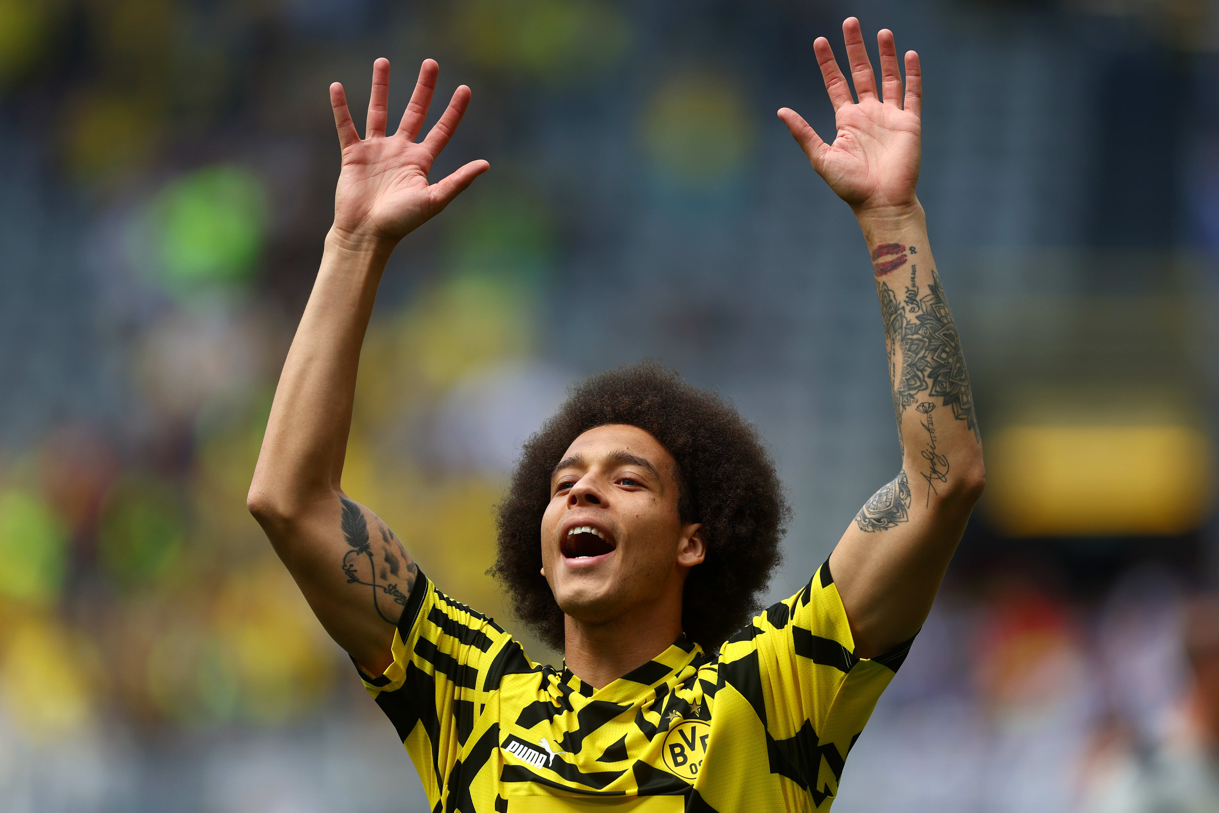 אקסל ויטסל שחקן בורוסיה דורטמונד