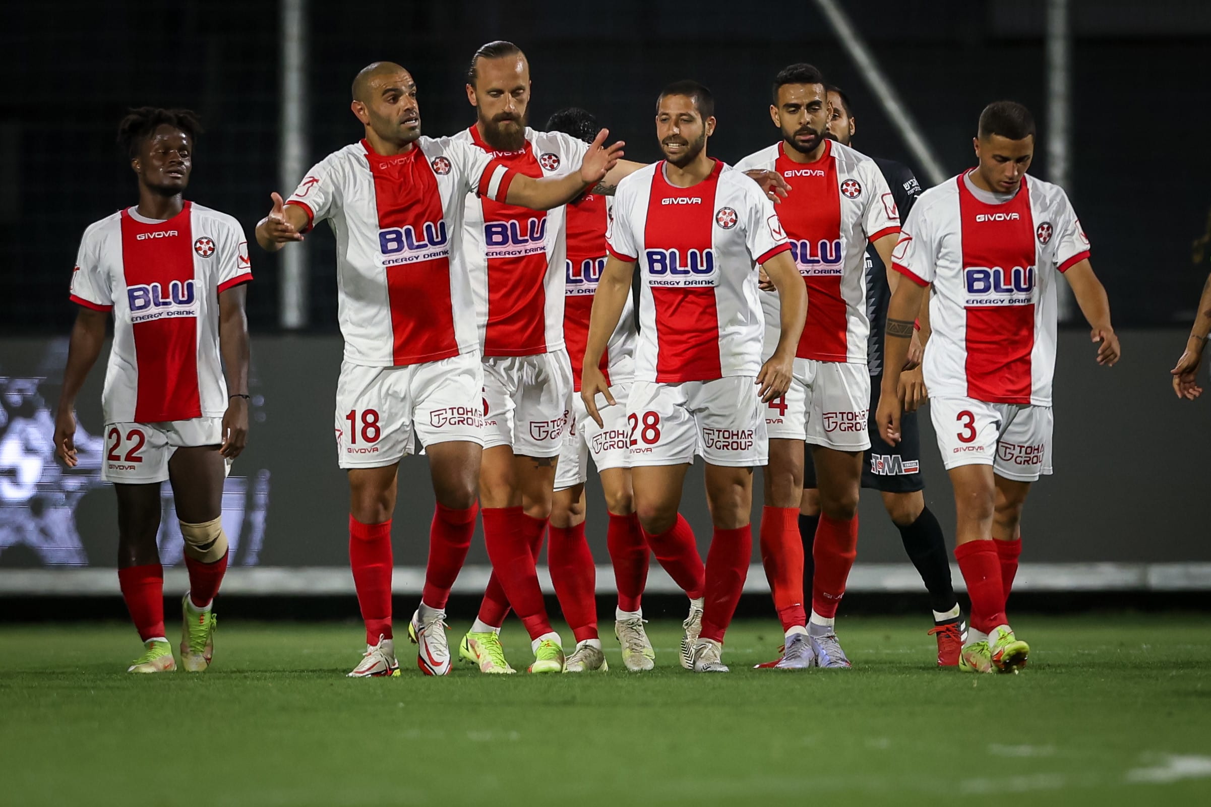 שחקני הפועל נוף הגליל