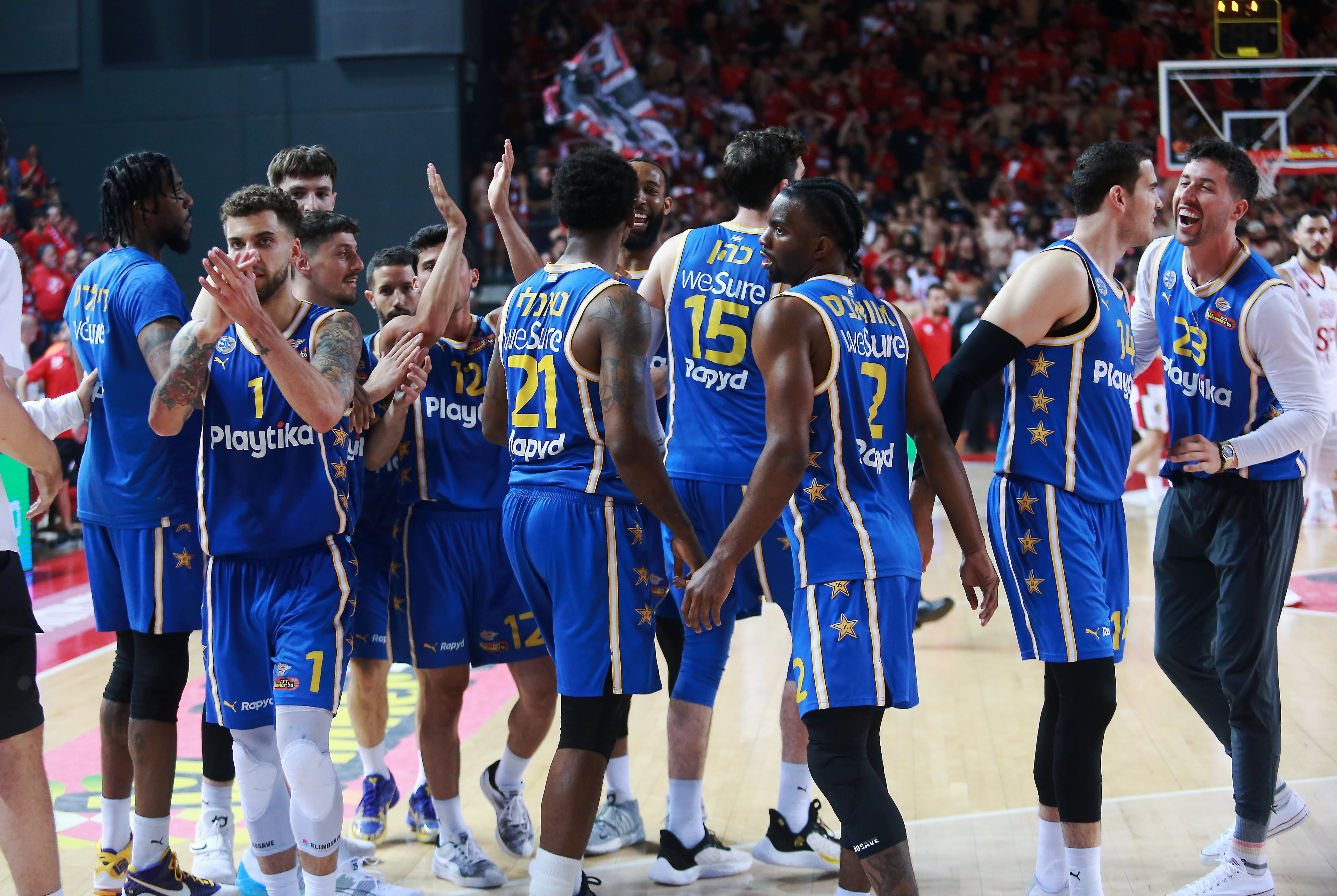 שחקני מכבי תל אביב