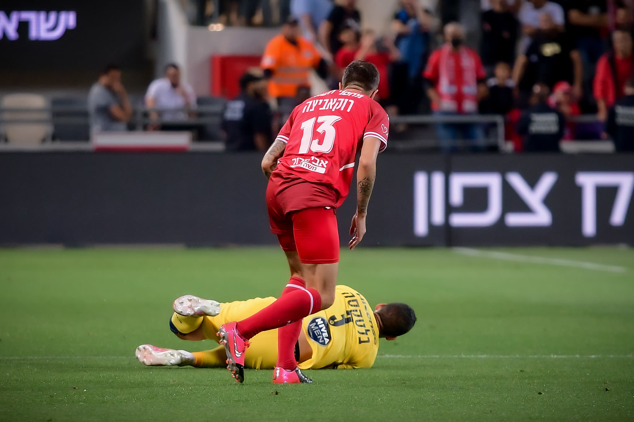 ניקיטה רוקאביציה, הפועל באר שבע, מכשיל את מתן בלטקסה, מכבי תל אביב