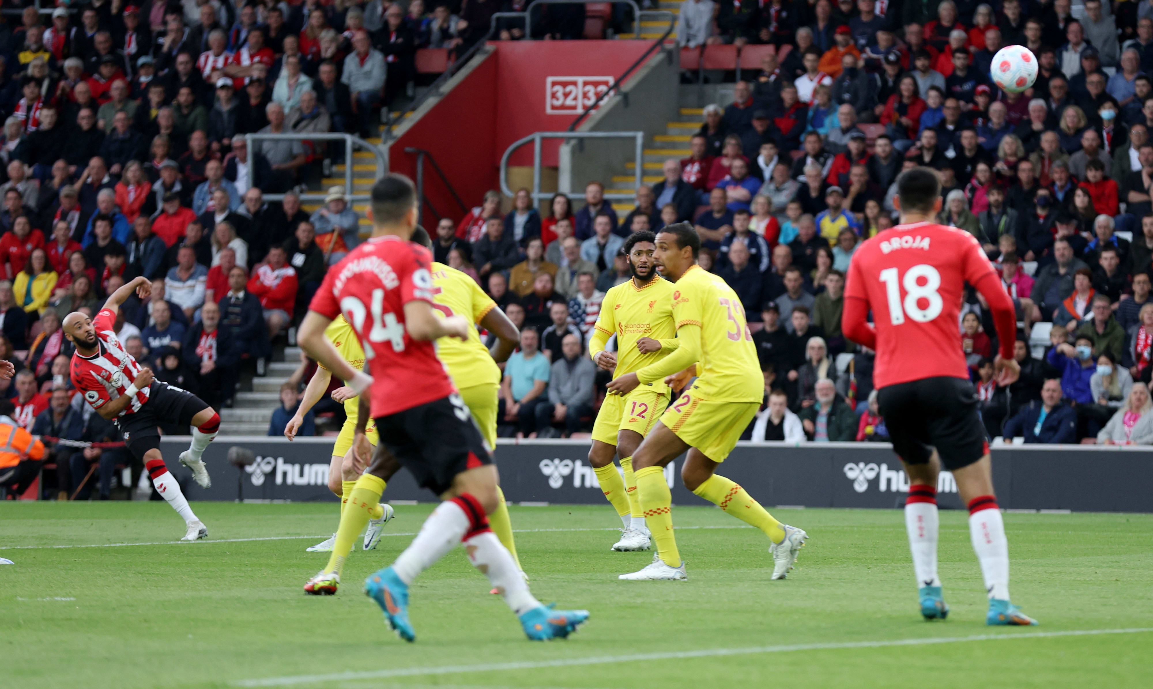 ניית'ן רדמונד, שחקן סאות'המפטון, כובש נגד ליברפול