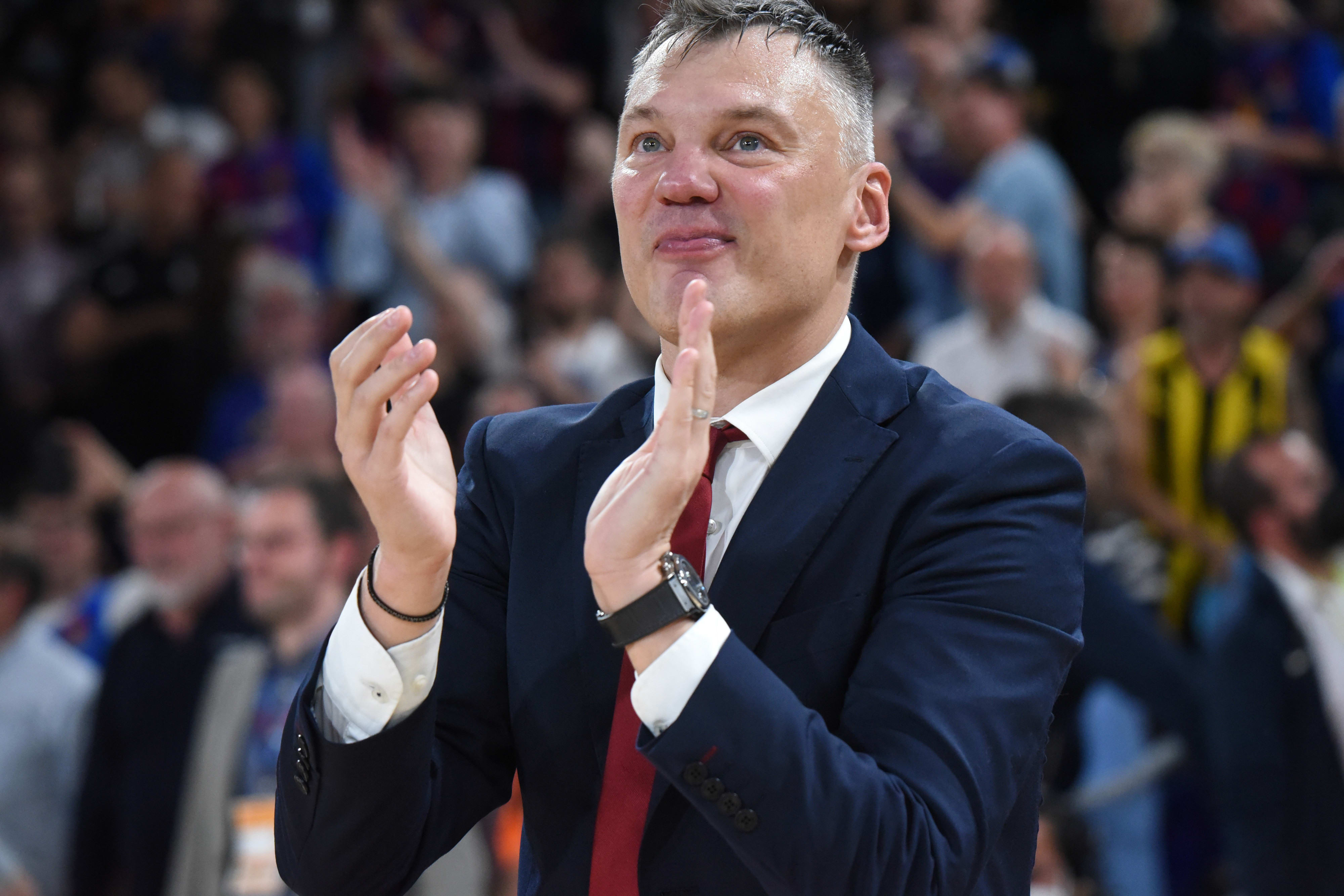 שרונאס יאסיקביצ'יוס מאמן ברצלונה