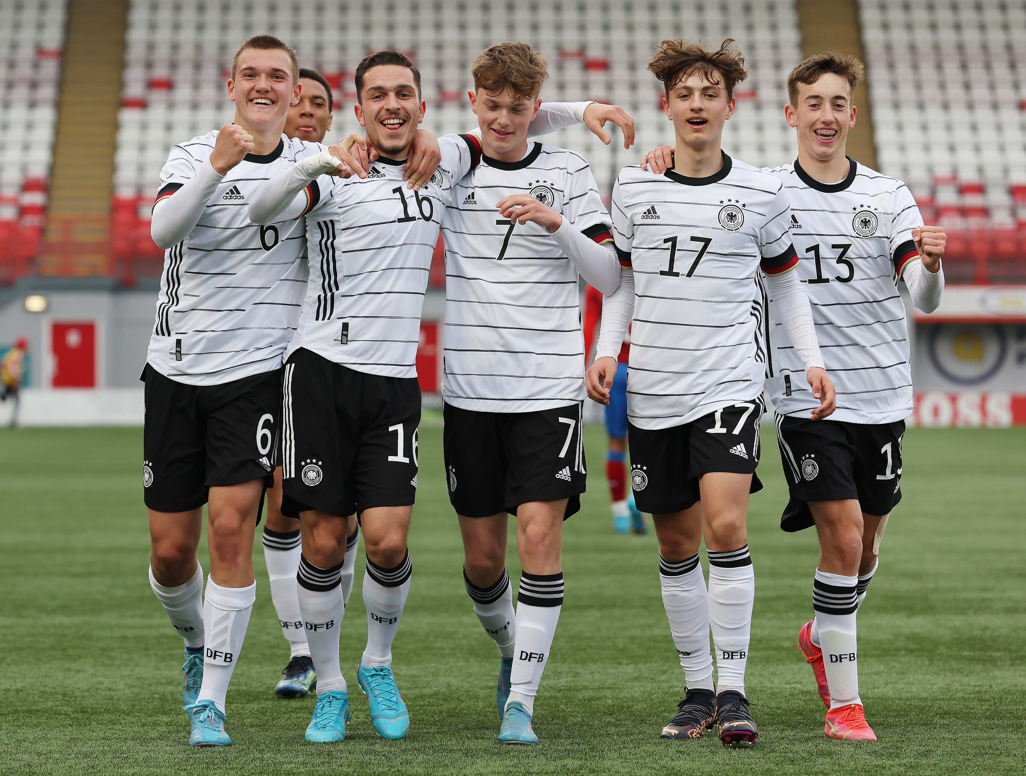 שחקני נבחרת גרמניה עד גיל 17, אריון איברהימוביץ' (מספר 16)