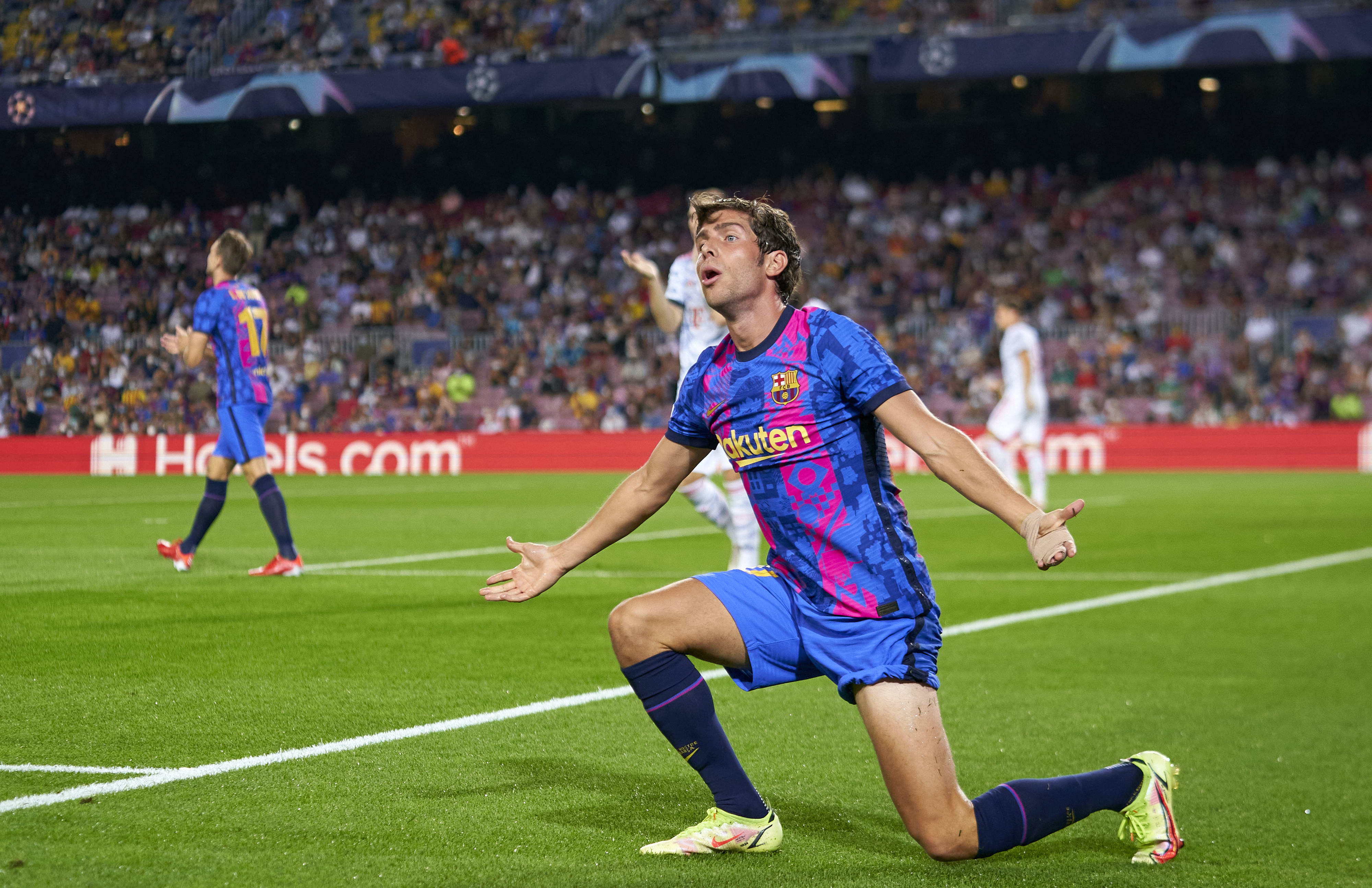 סרג'י רוברטו שחקן ברצלונה מאוכזב