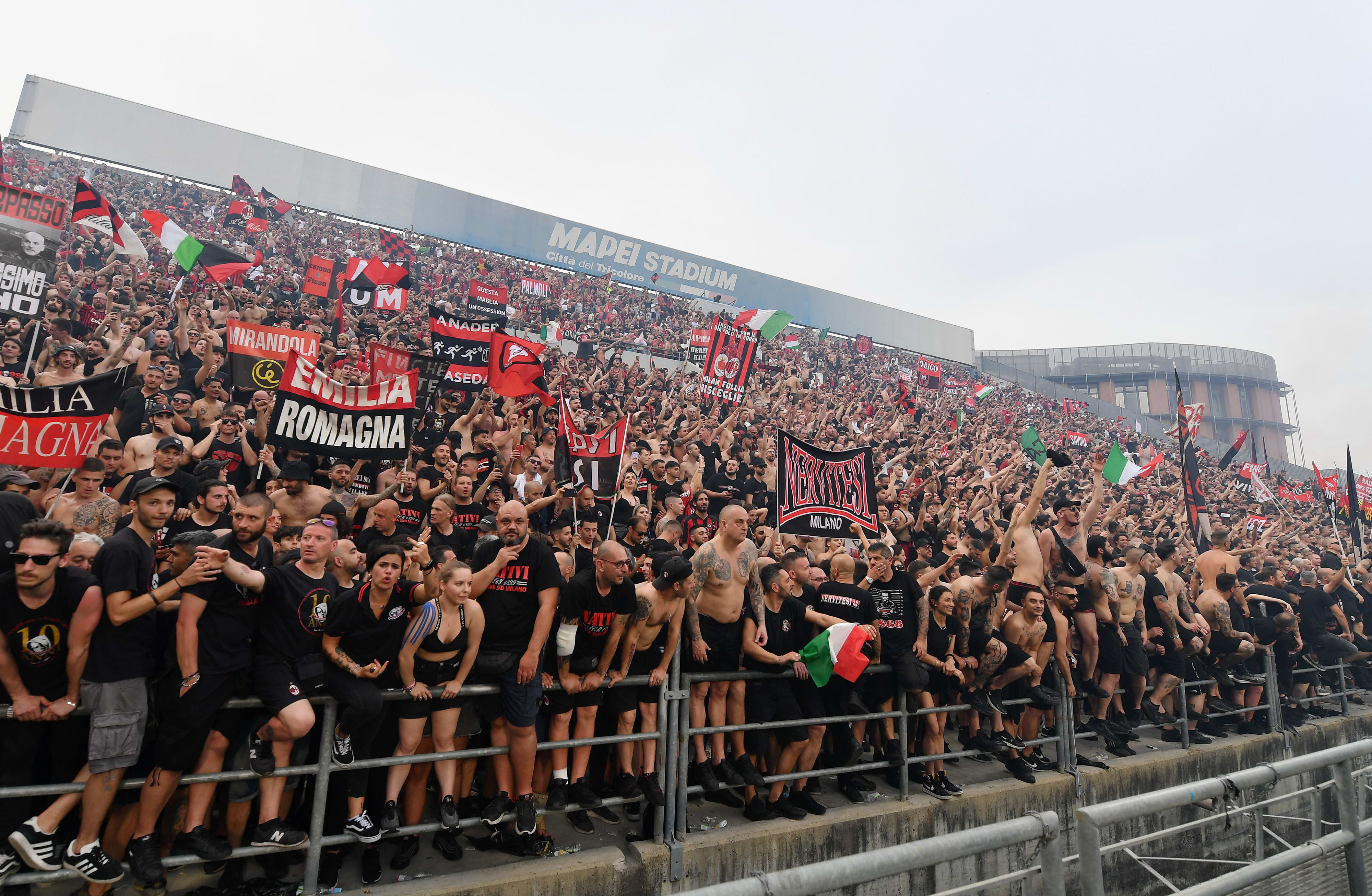 אוהדי מילאן מול ססואולו