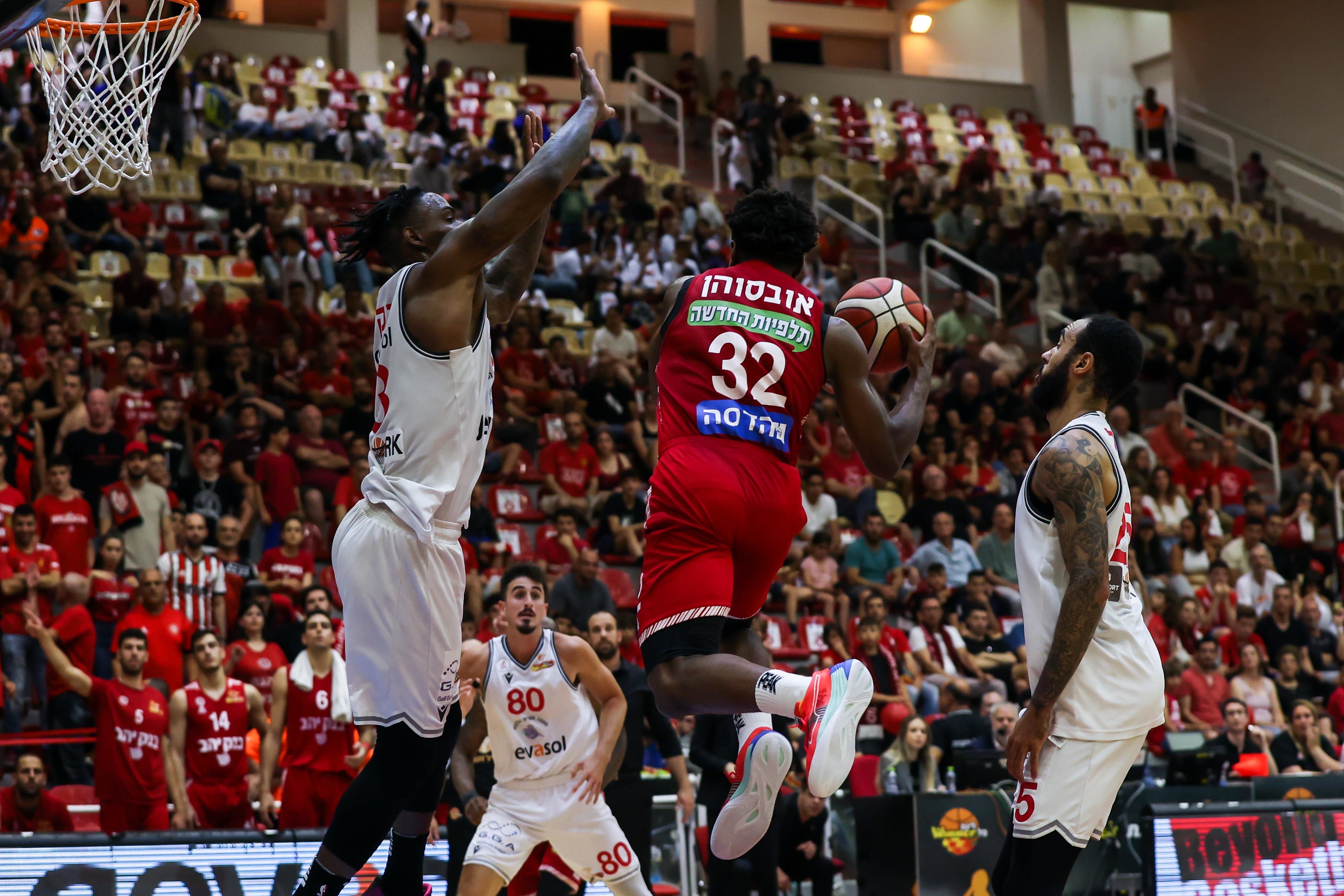 שחקן הפועל ירושלים רטין אובסוהאן