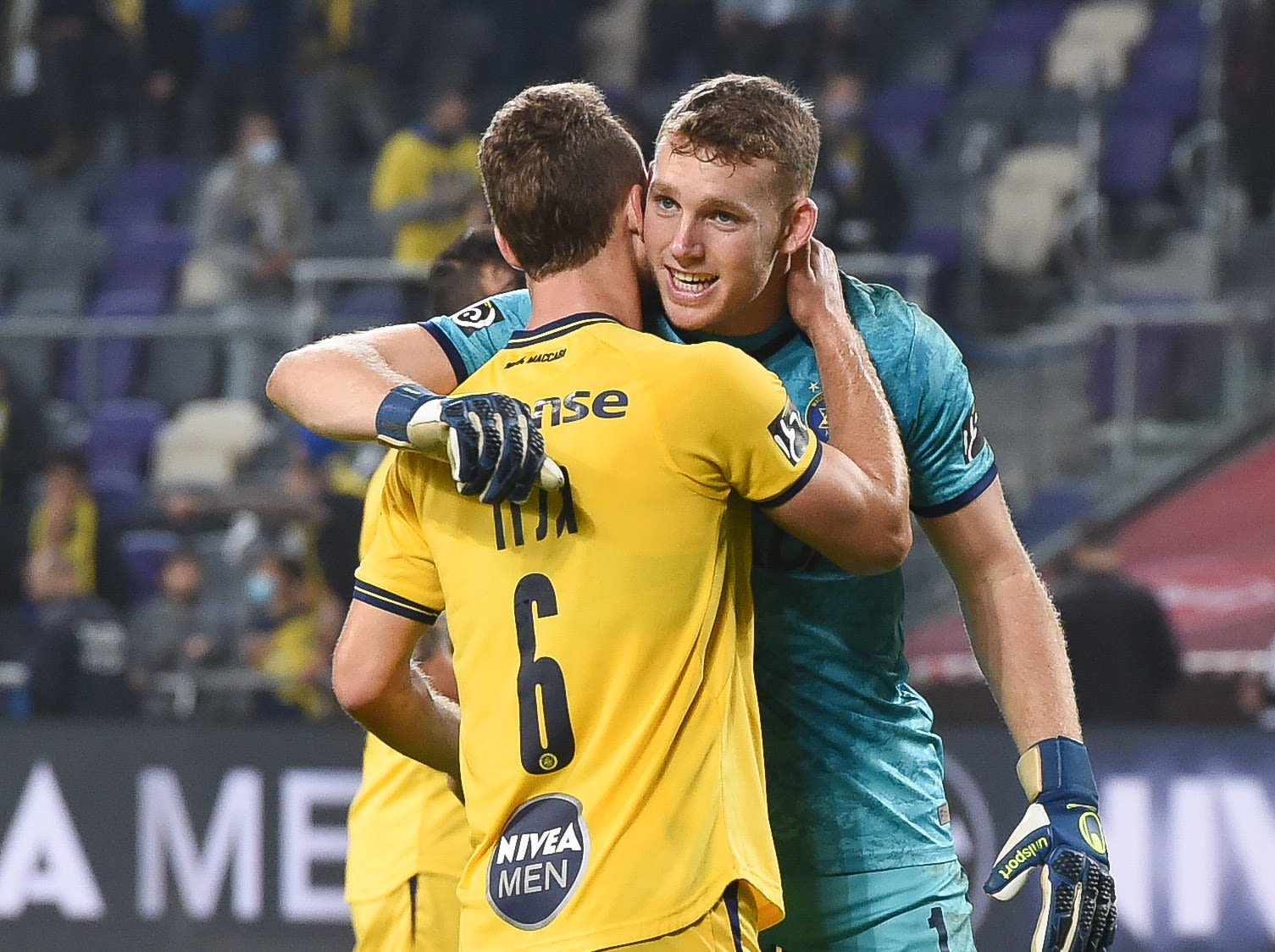 שחקני מכבי תל אביב דן גלזר, דניאל פרץ