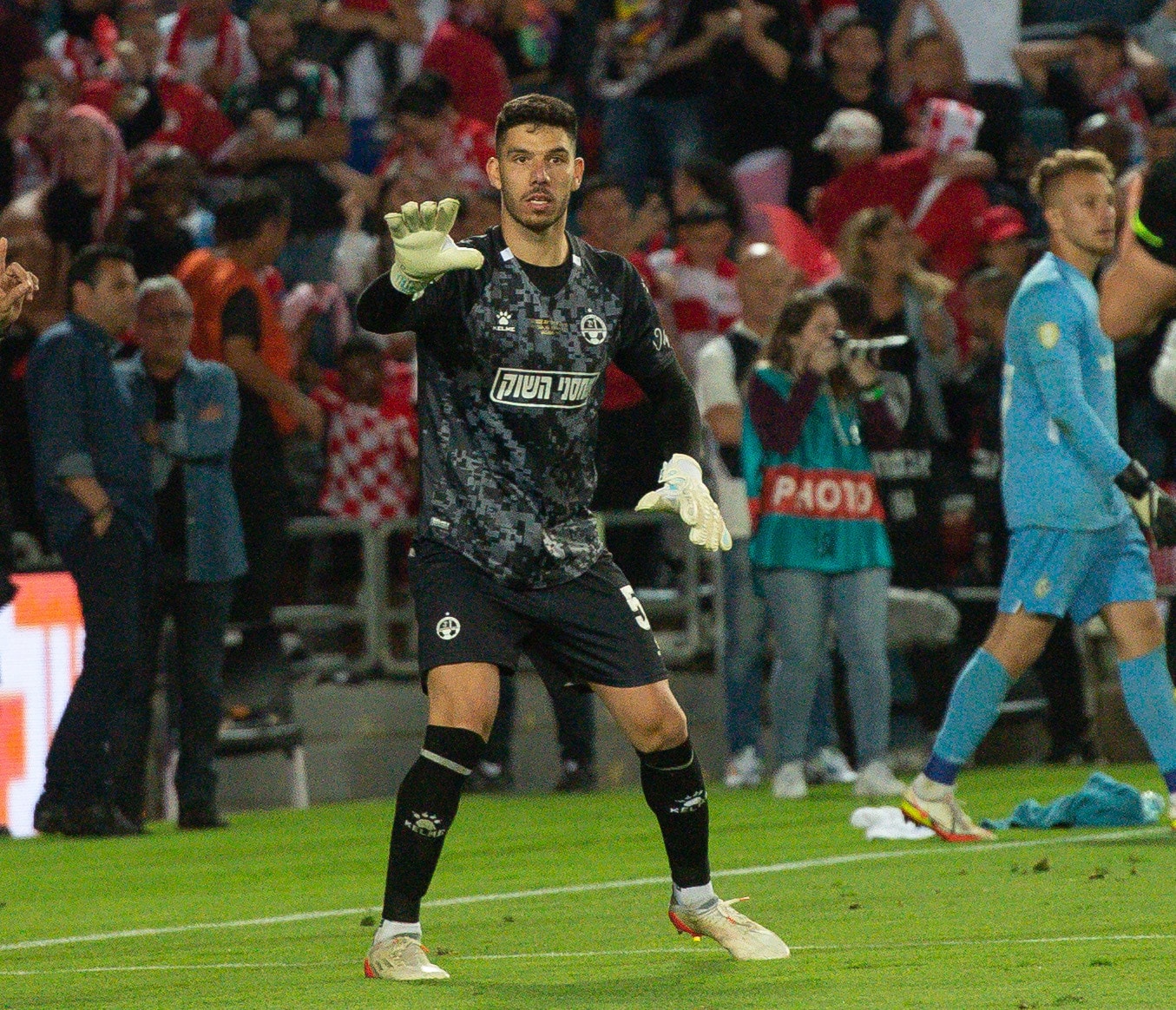 עומרי גלזר, שוער הפועל באר שבע