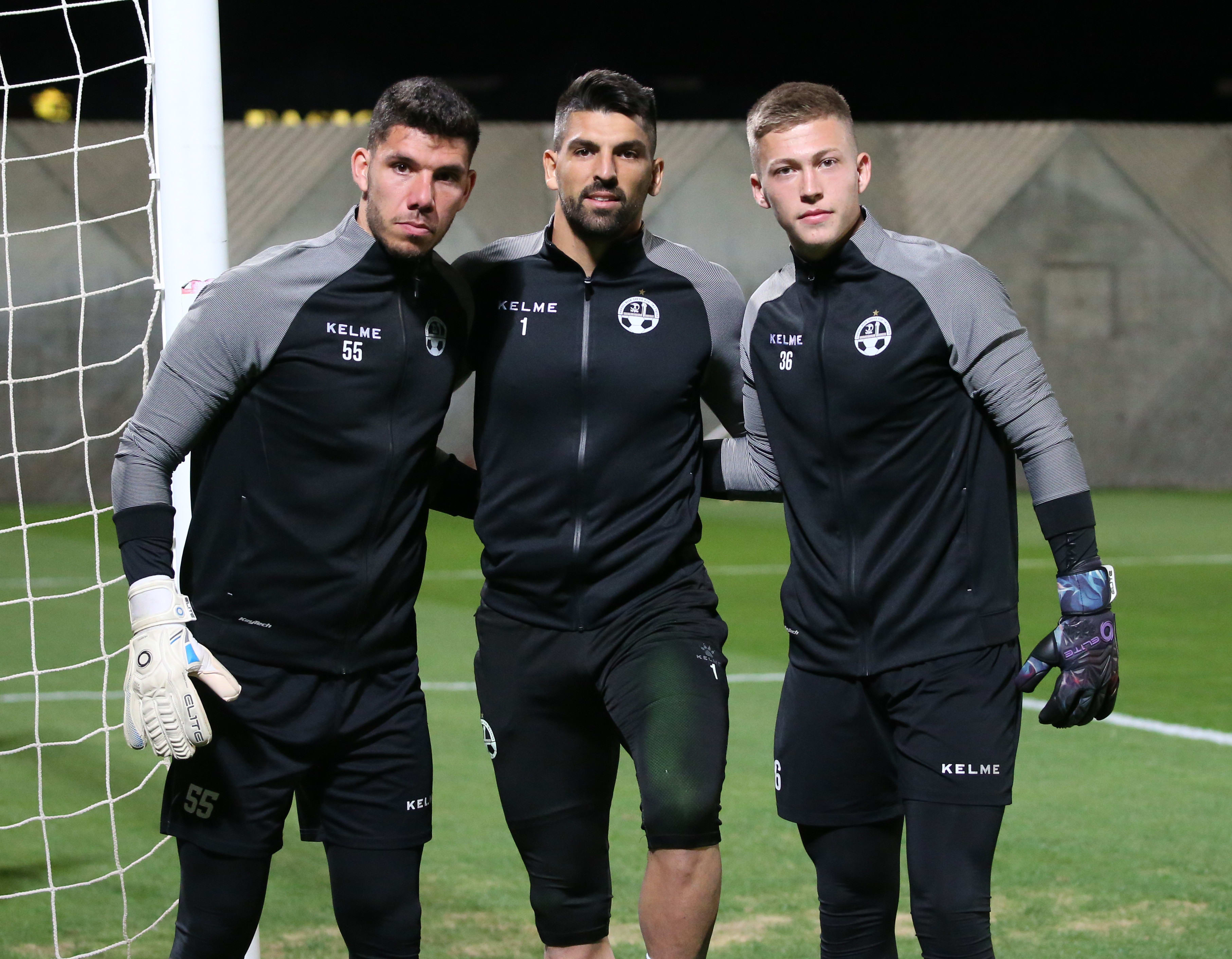 ניב אליאסי (מימין), אריאל הרוש, עומרי גלזר שוערי הפועל באר שבע