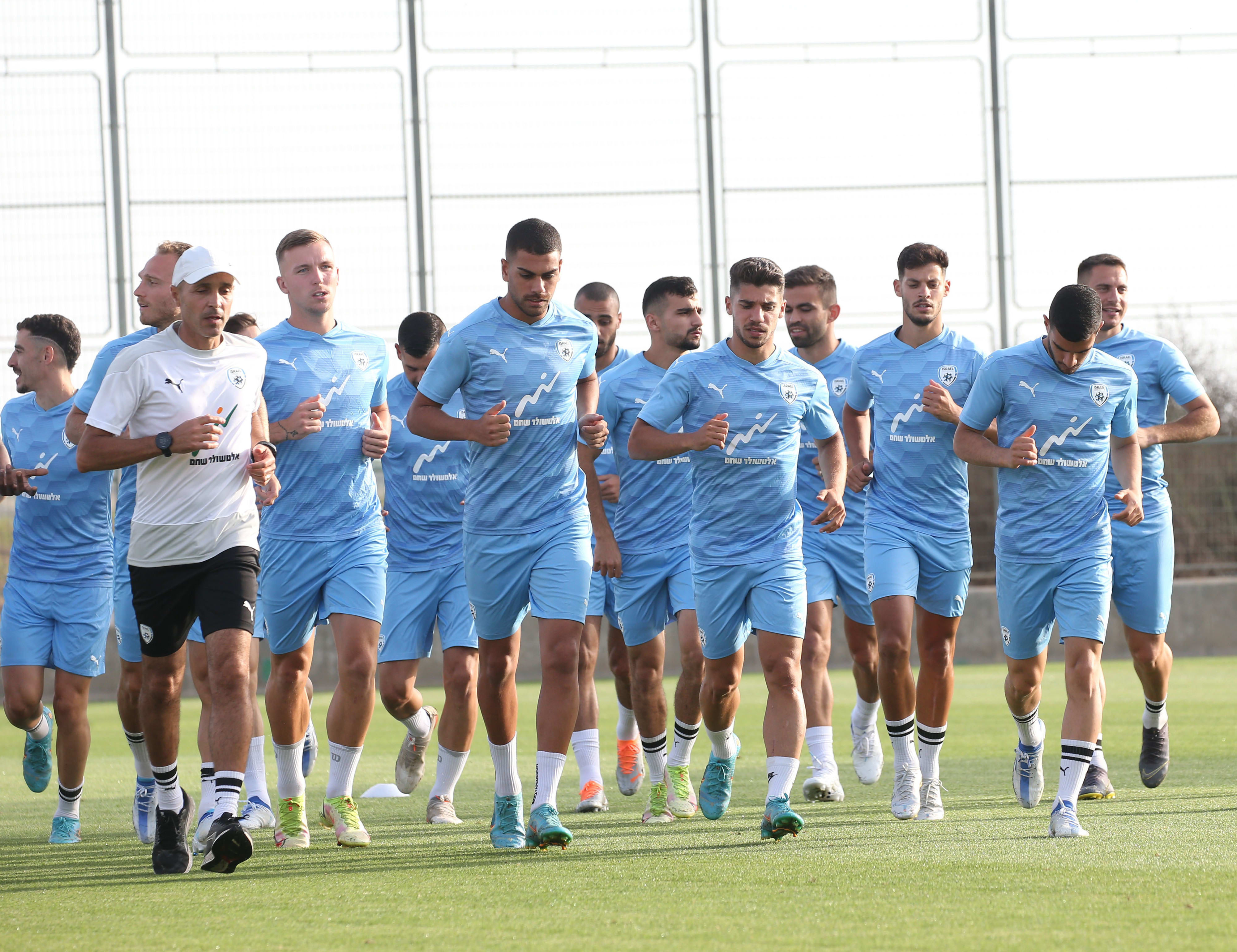 מנור סולומון, רז שלמה, שחקני נבחרת ישראל בכדורגל