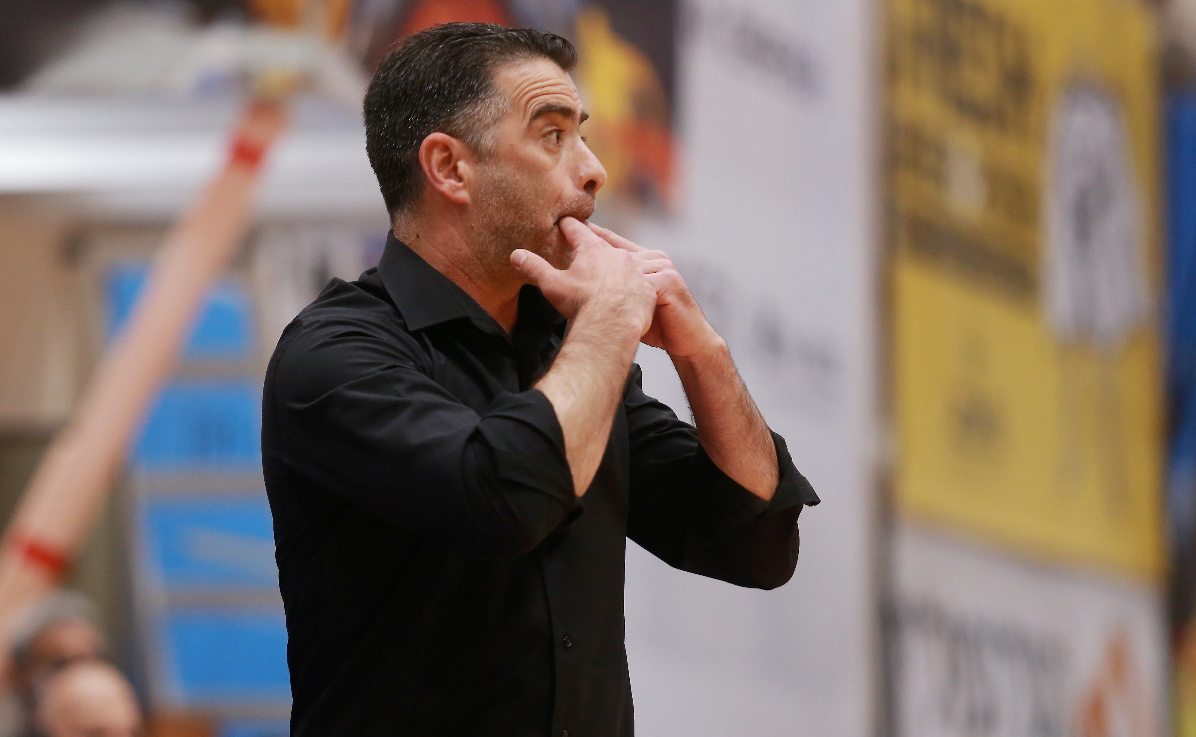 מאמן מכבי תל אביב אבי אבן