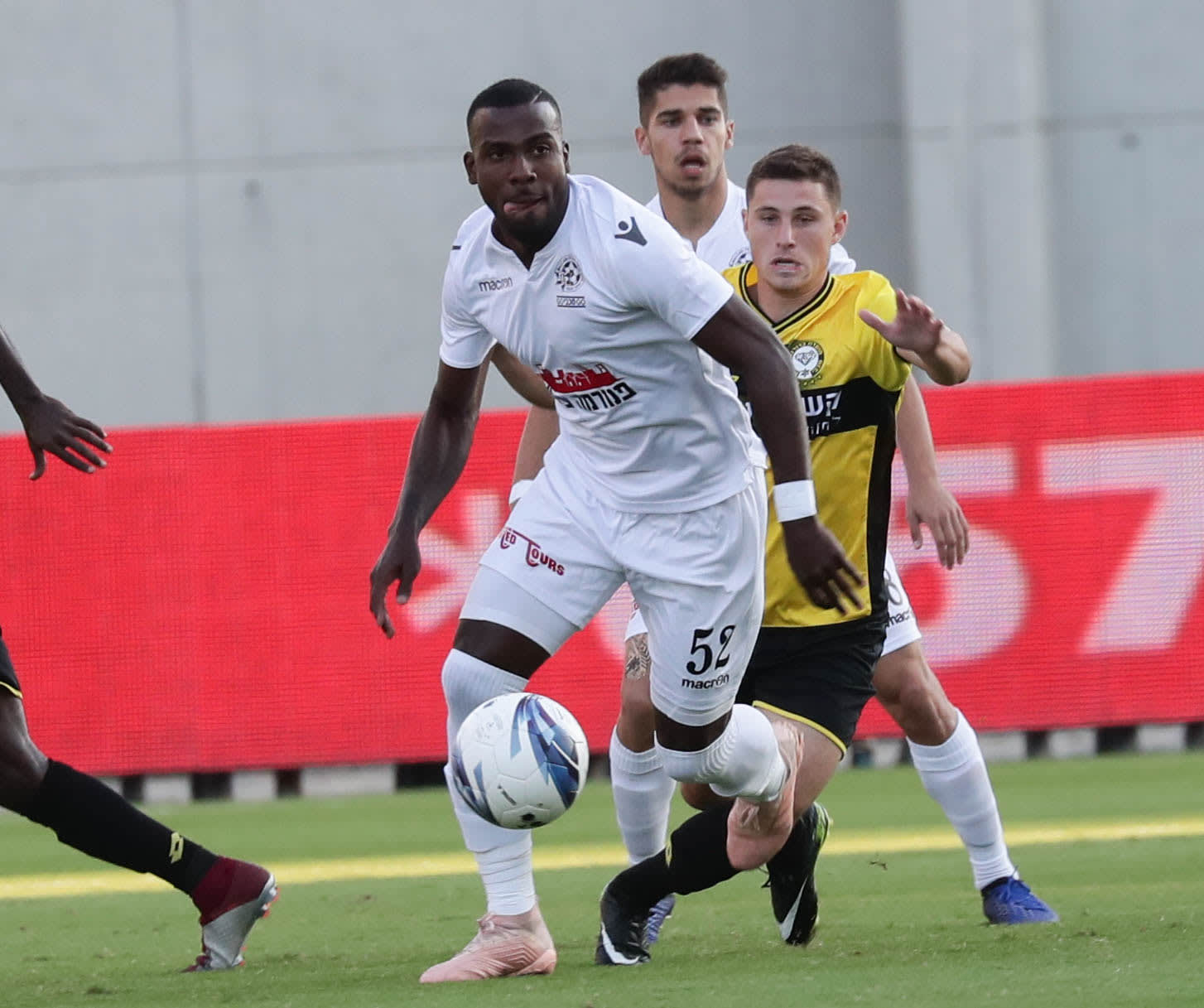 רומאריו פירס שחקן מכבי פתח תקוה