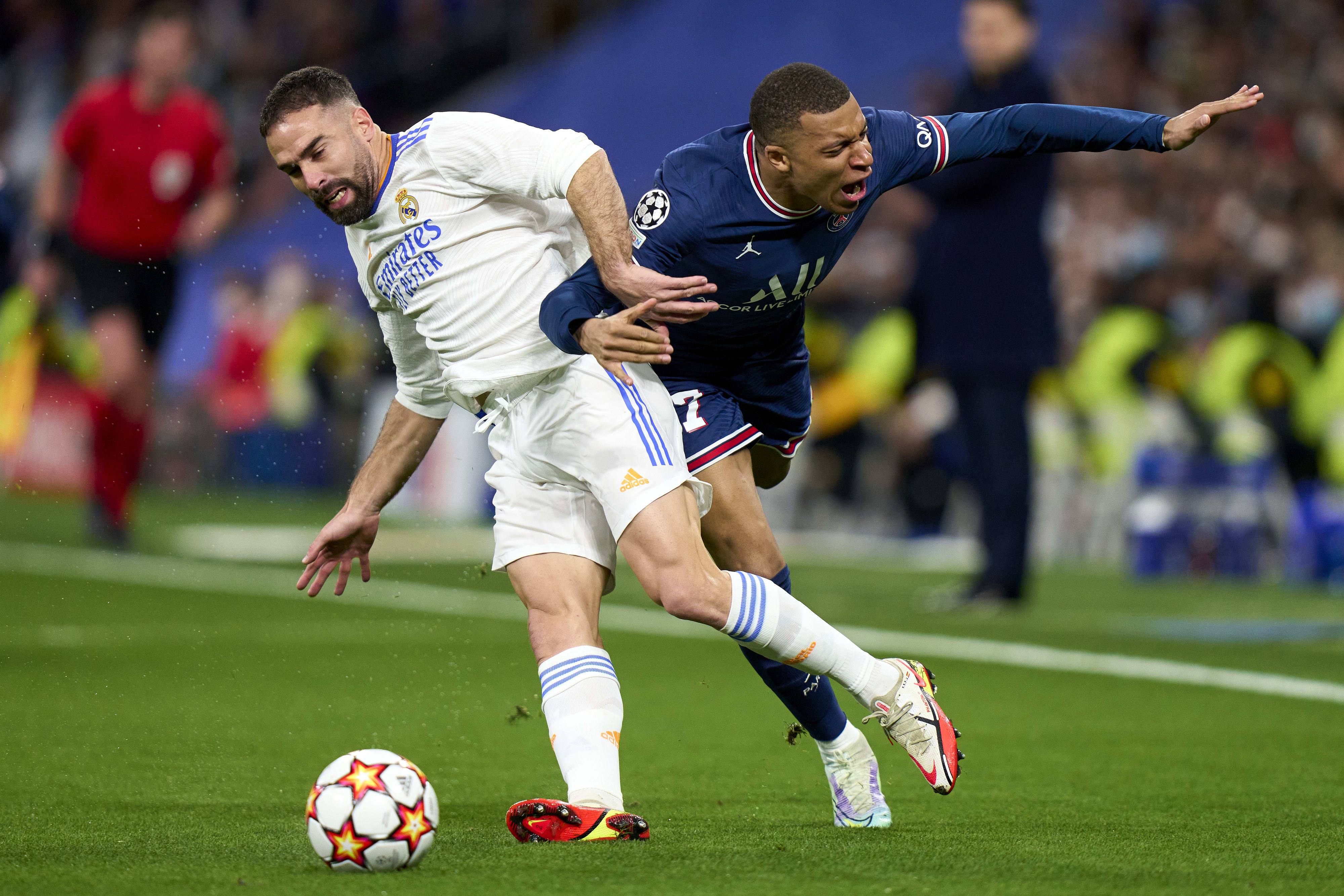 שחקן פריז סן ז'רמן קיליאן אמבפה מול שחקן ריאל מדריד דני קרבחאל