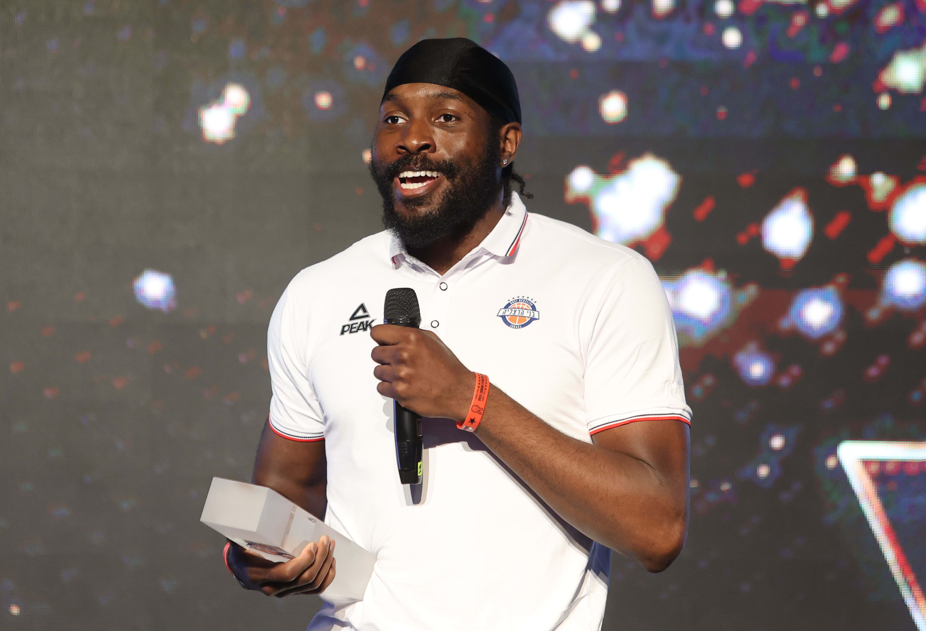 שחקן בני הרצליה צ'ינאנו אונואקו נבחר לשחקן המצטיין של העונה, 2021/22