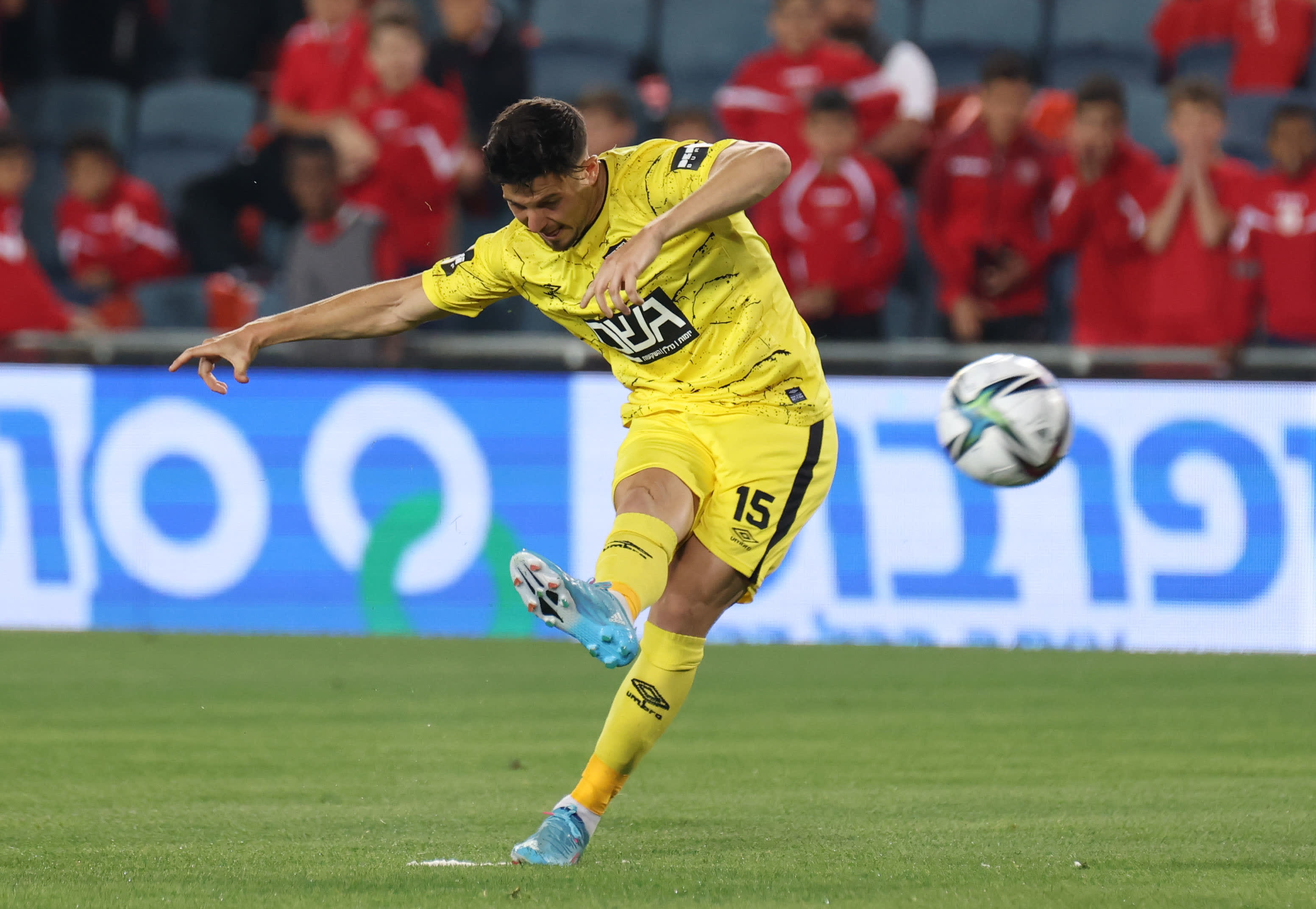 שחקן בית"ר ירושלים לירן רוטמן