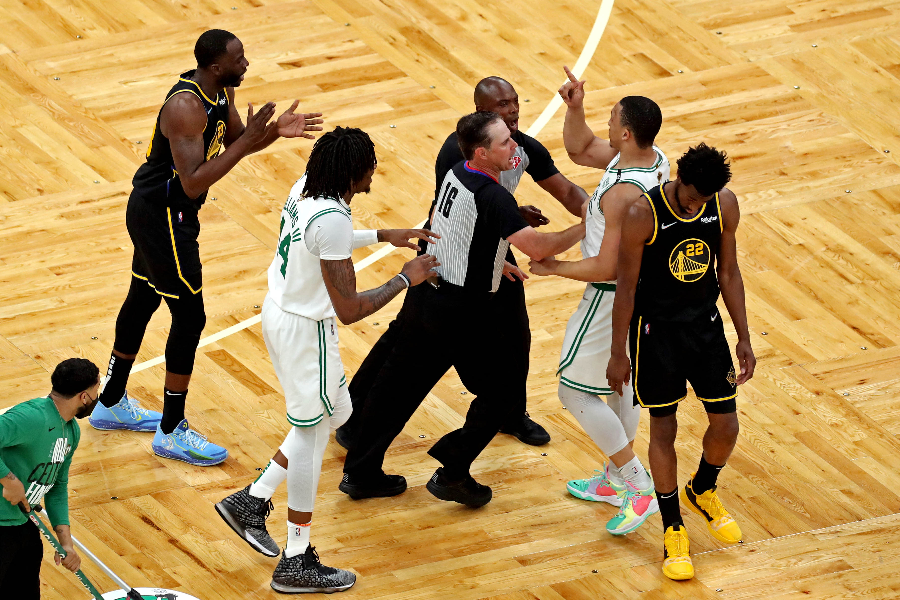 גרנט וויליאמס בוסטון דריימונד גרין גולדן סטייט