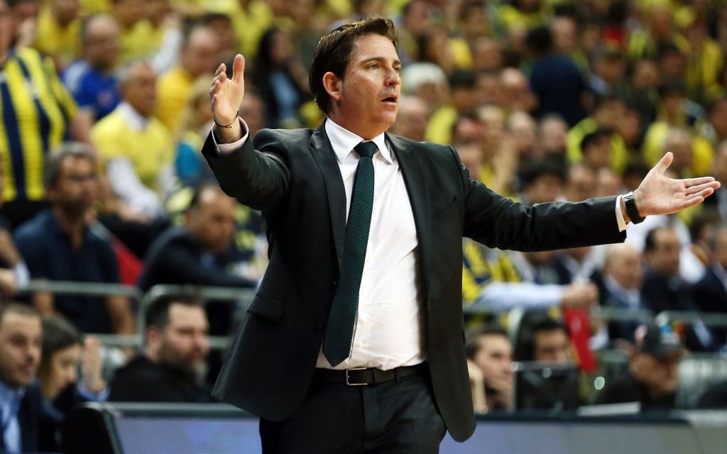 צ'אבי פסקואל מאמן פנאתינייקוס