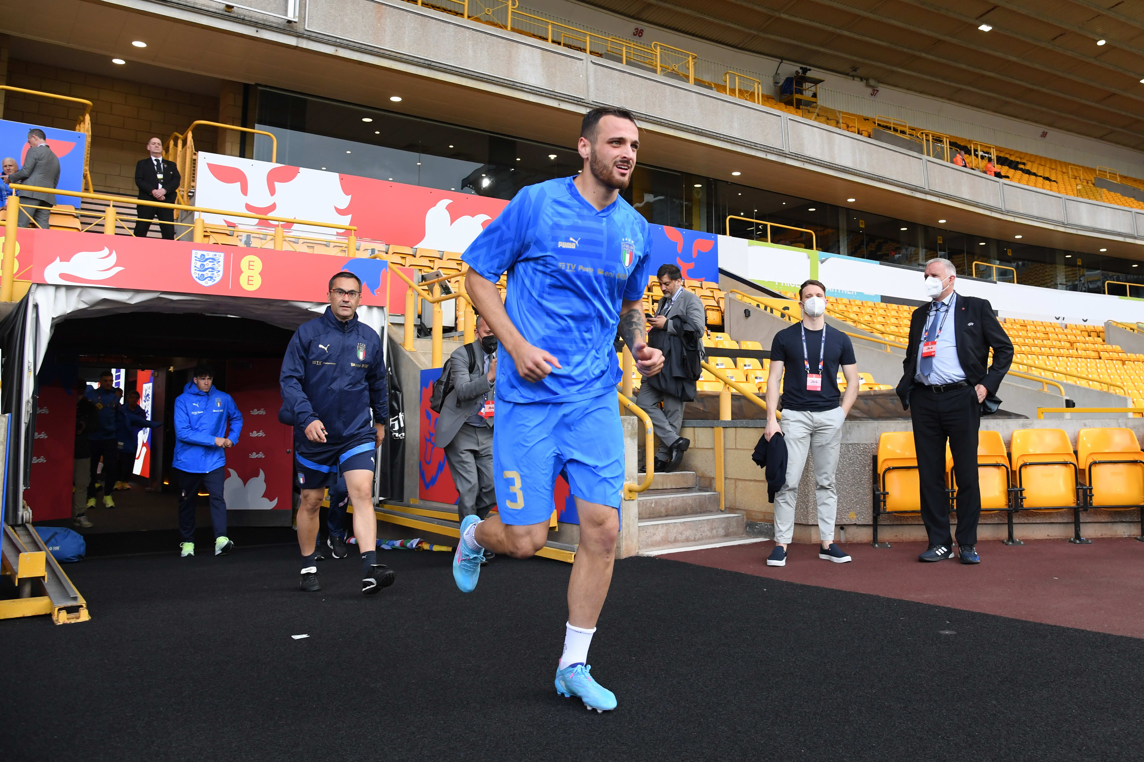 פדריקו גאטי שחקן נבחרת איטליה עולה למגרש