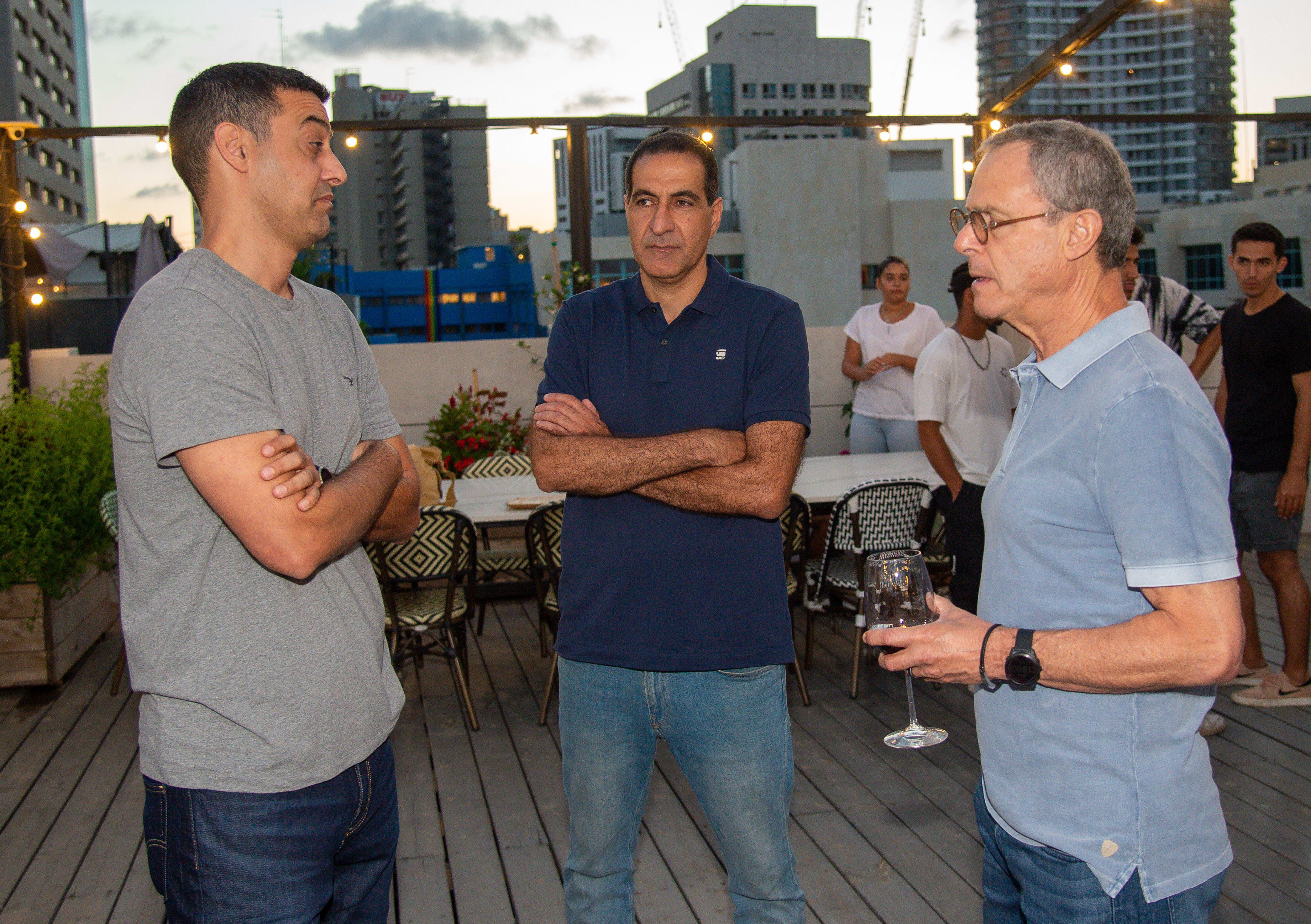 Oren Aharoni coaches Bnei Herzliya with his assistant Yoav Shamir